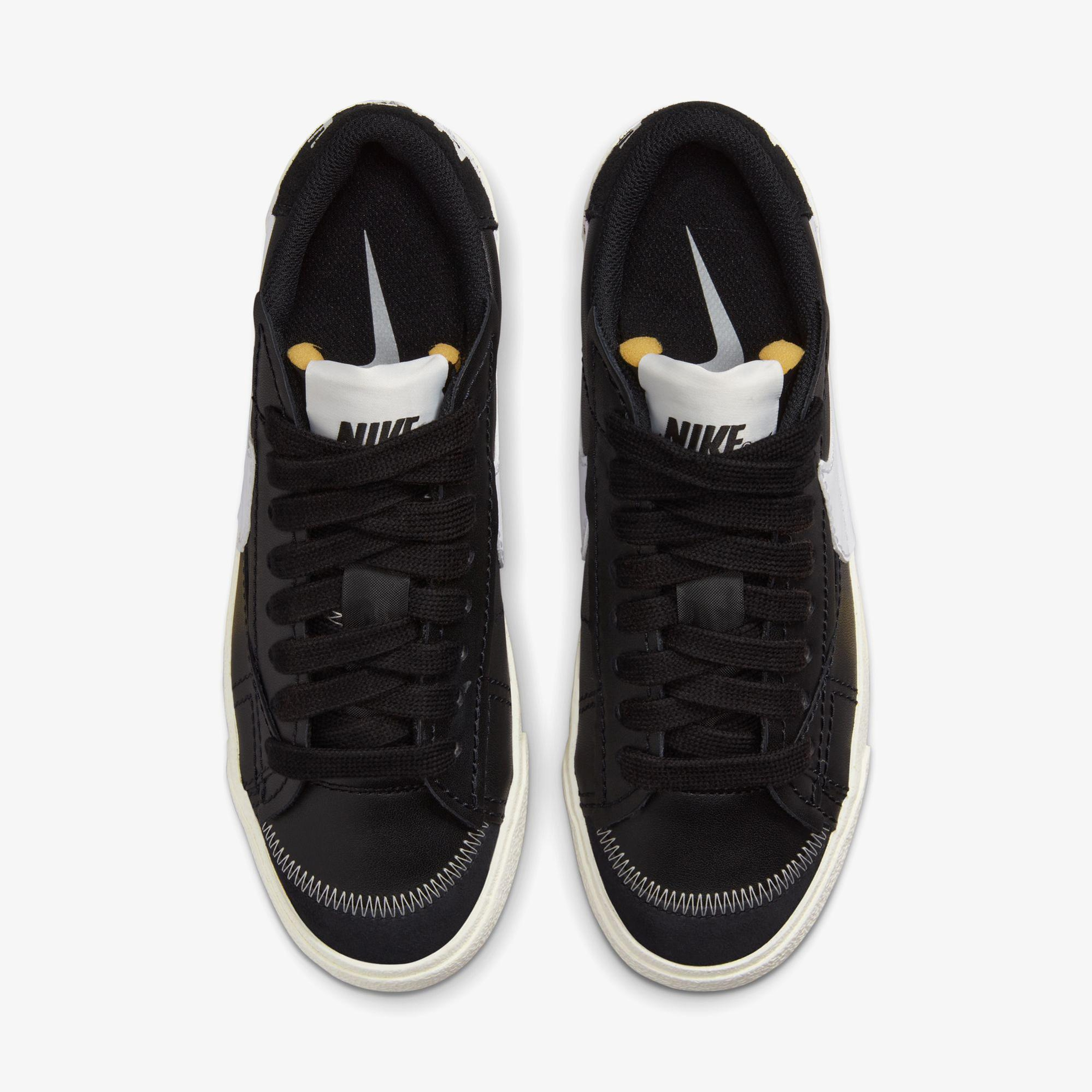 Nike Blazer Low '77 Jumbo Kadın Siyah Spor Ayakkabı
