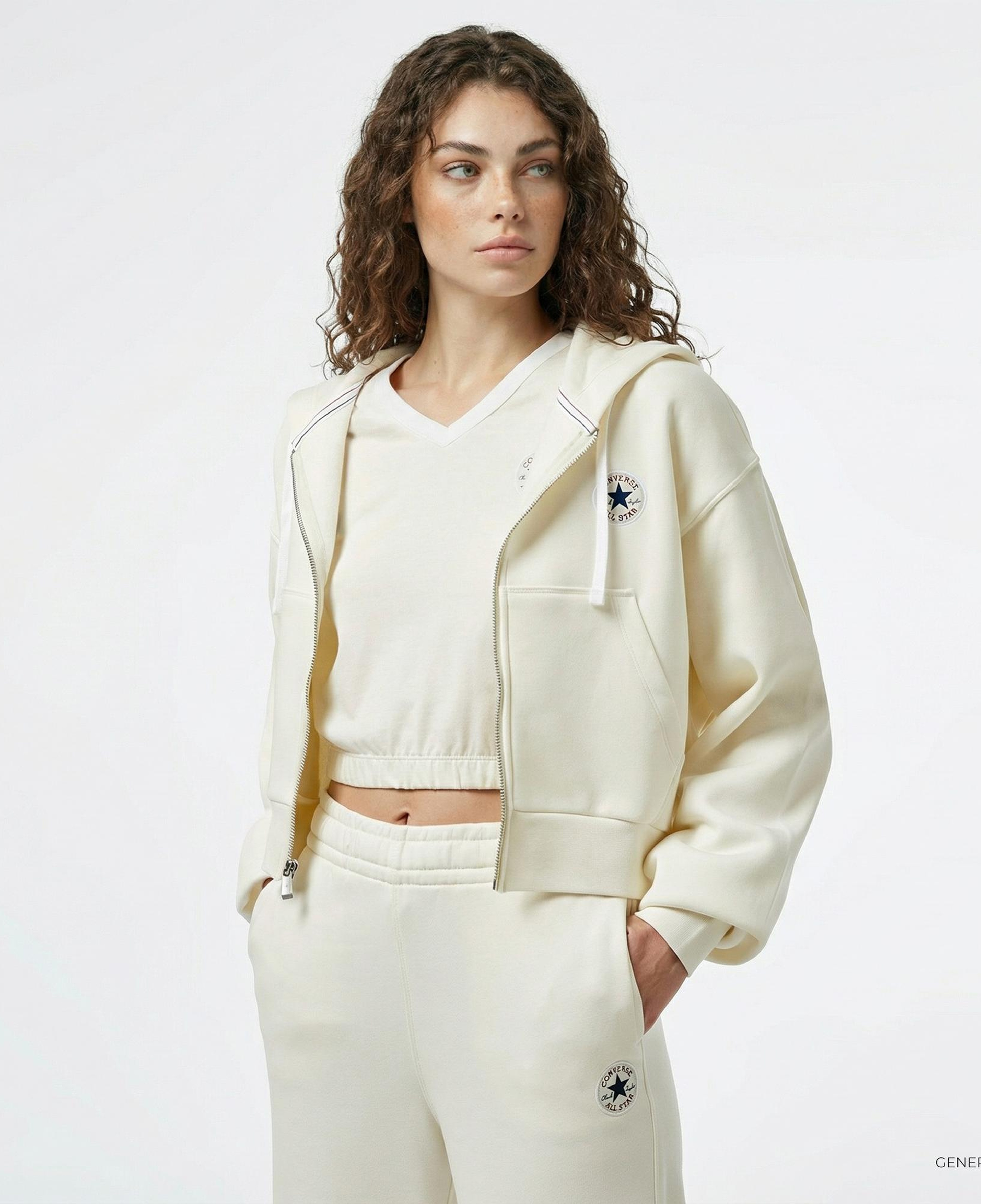 Converse Kadın Baskılı Krem Fermuarlı Hoodie