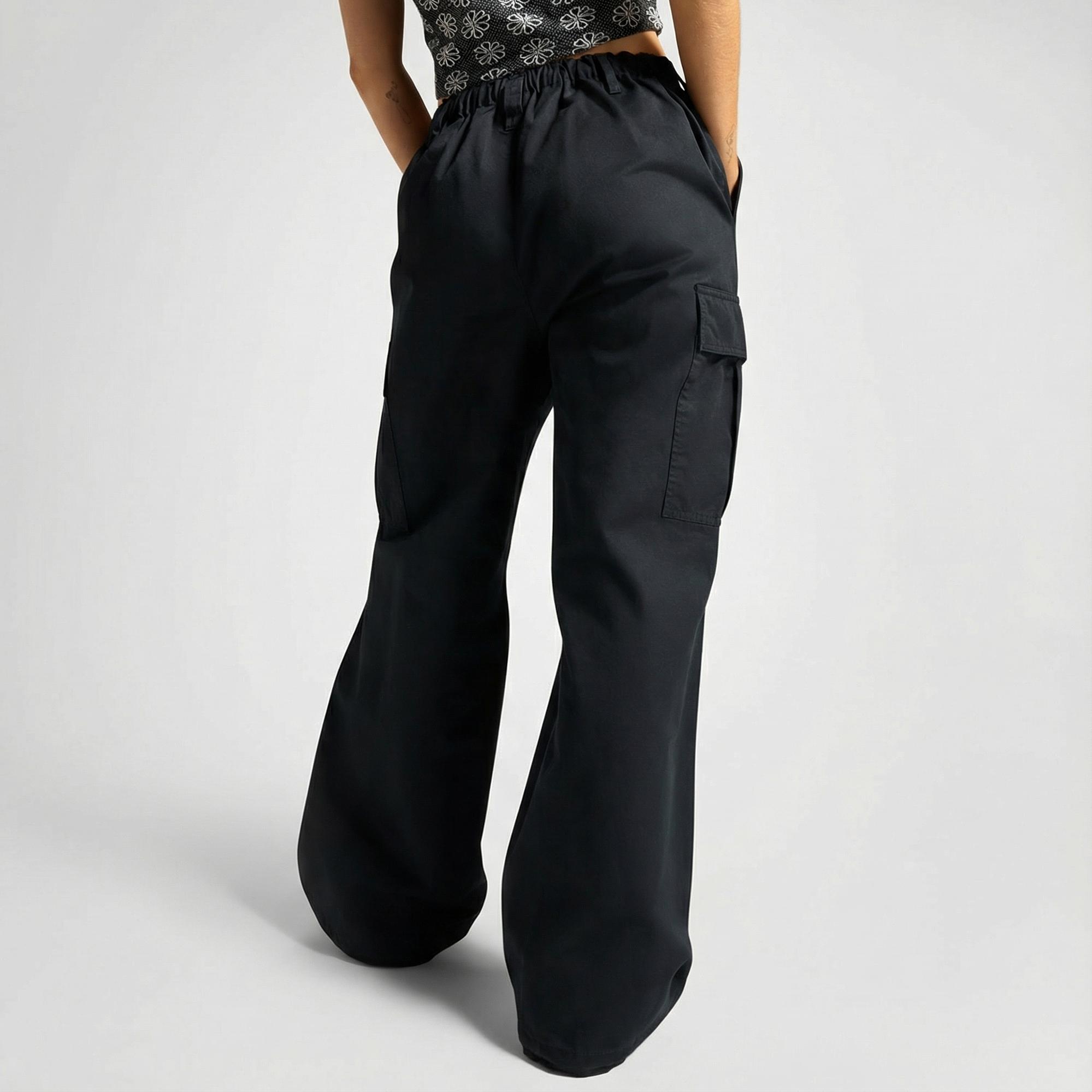 Converse Cargo Kadın Siyah Pantolon