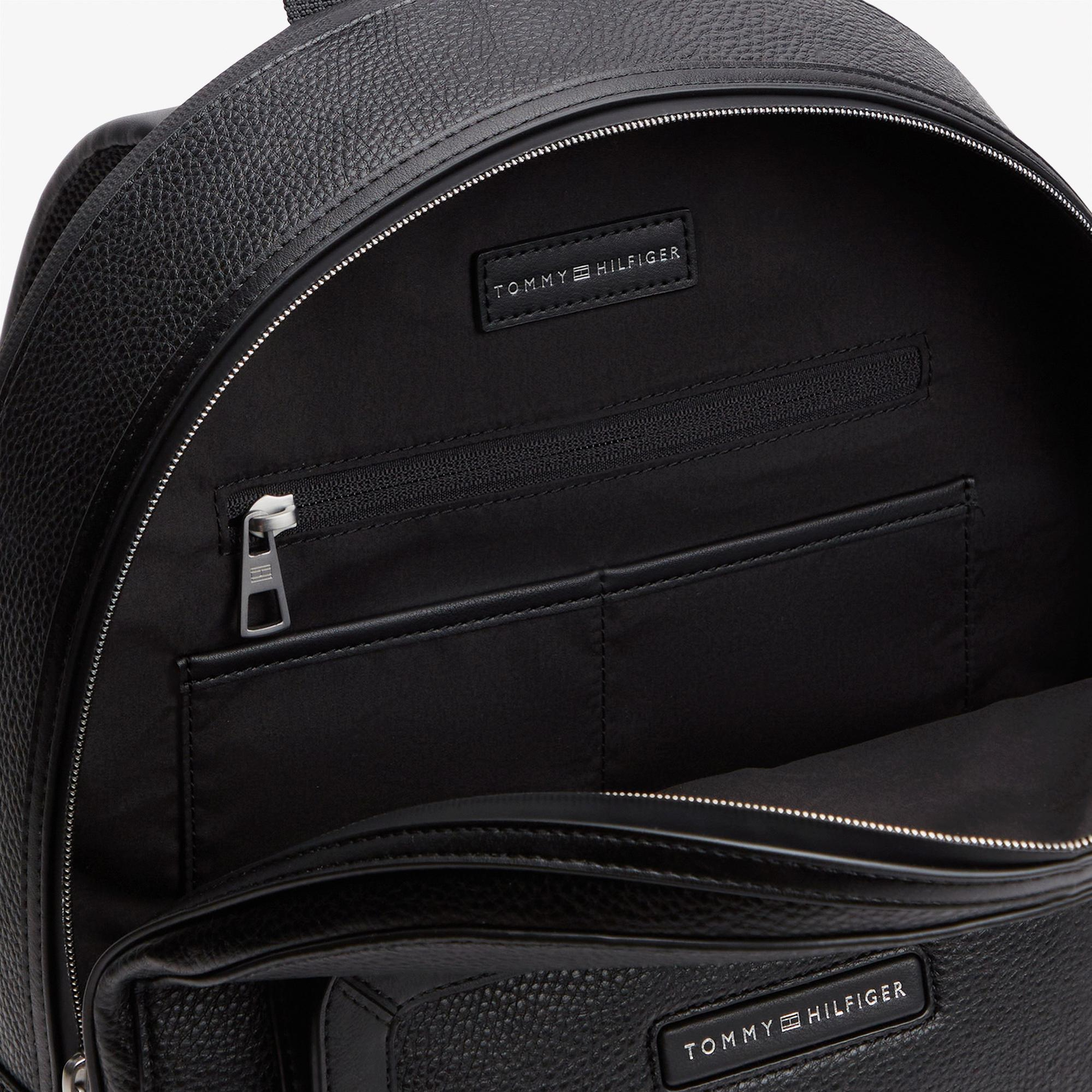 Tommy Hilfiger Central Erkek Siyah Sırt Çantası