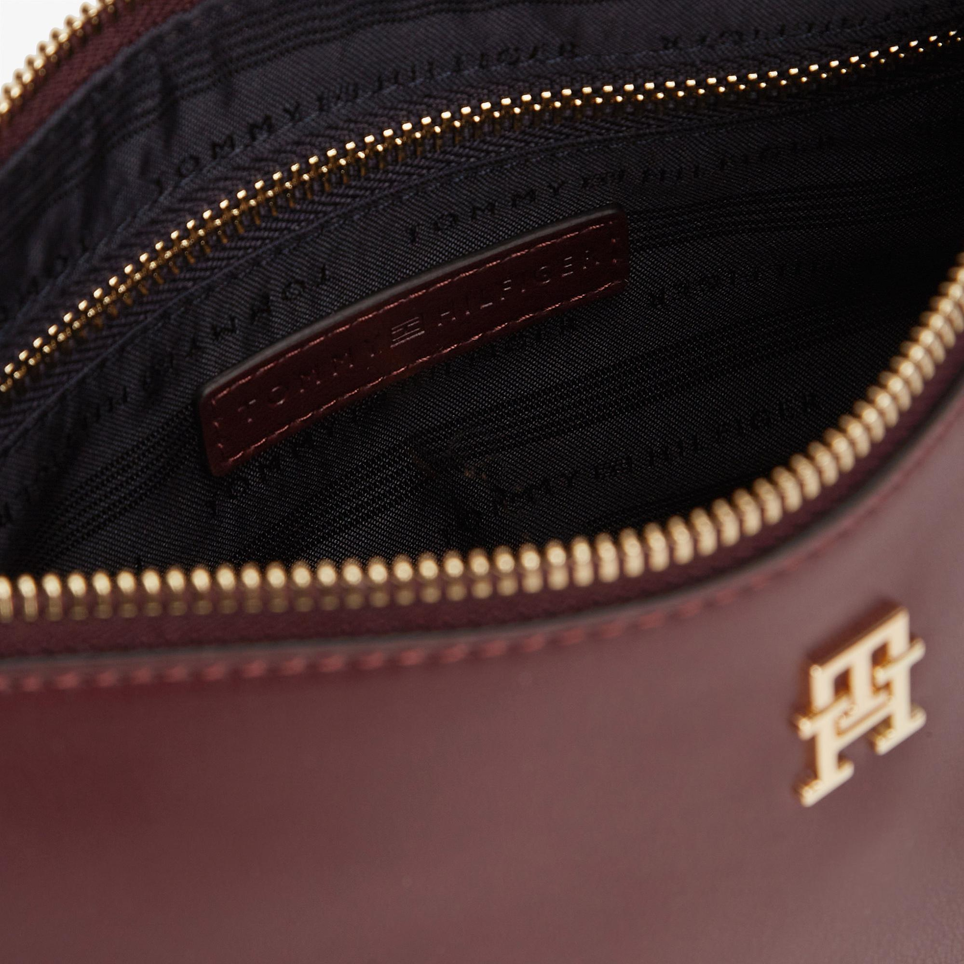Tommy Hilfiger Glam Kadın Bordo Çapraz Çanta