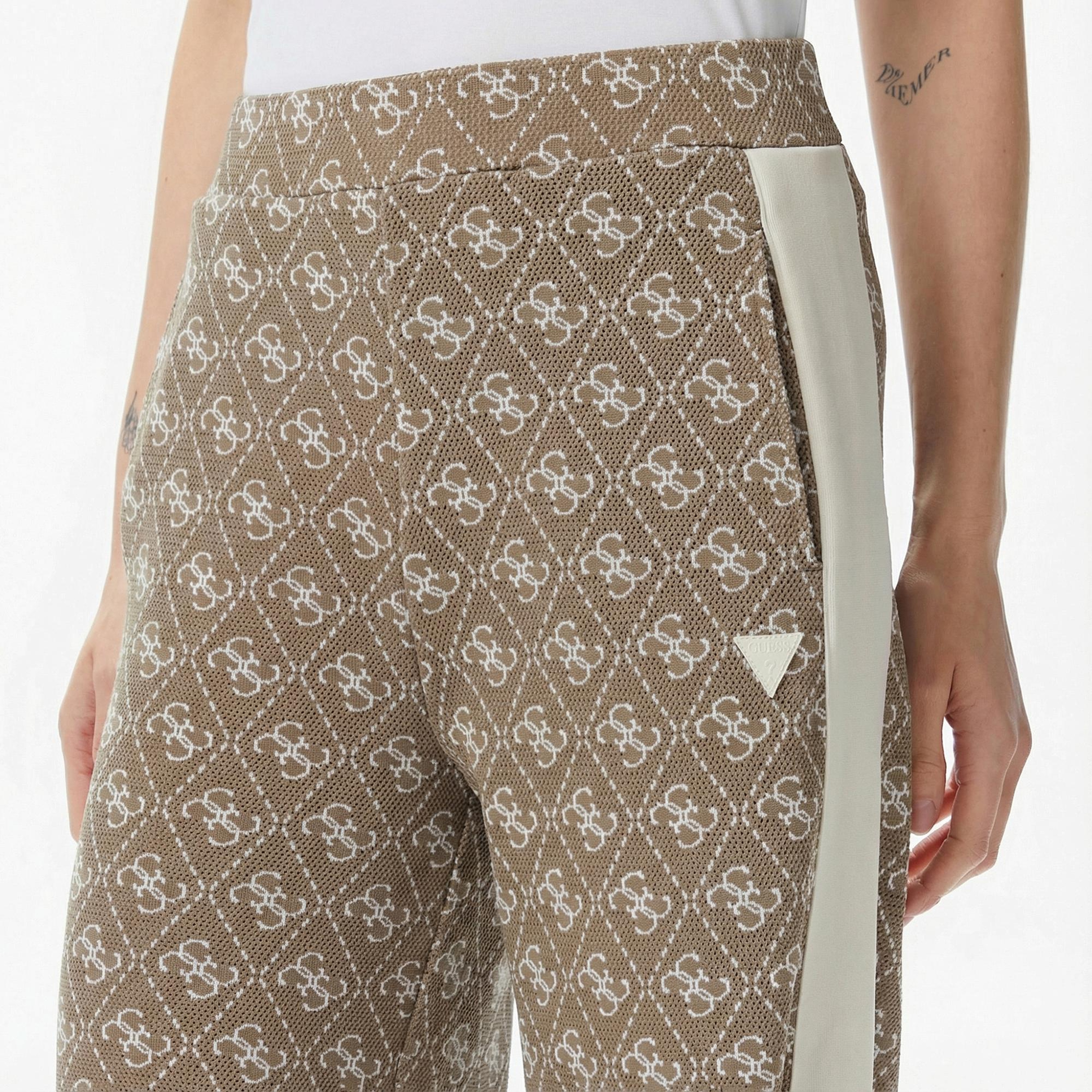 Guess Rhombus Regular Fit Kadın Bej Eşofman Altı