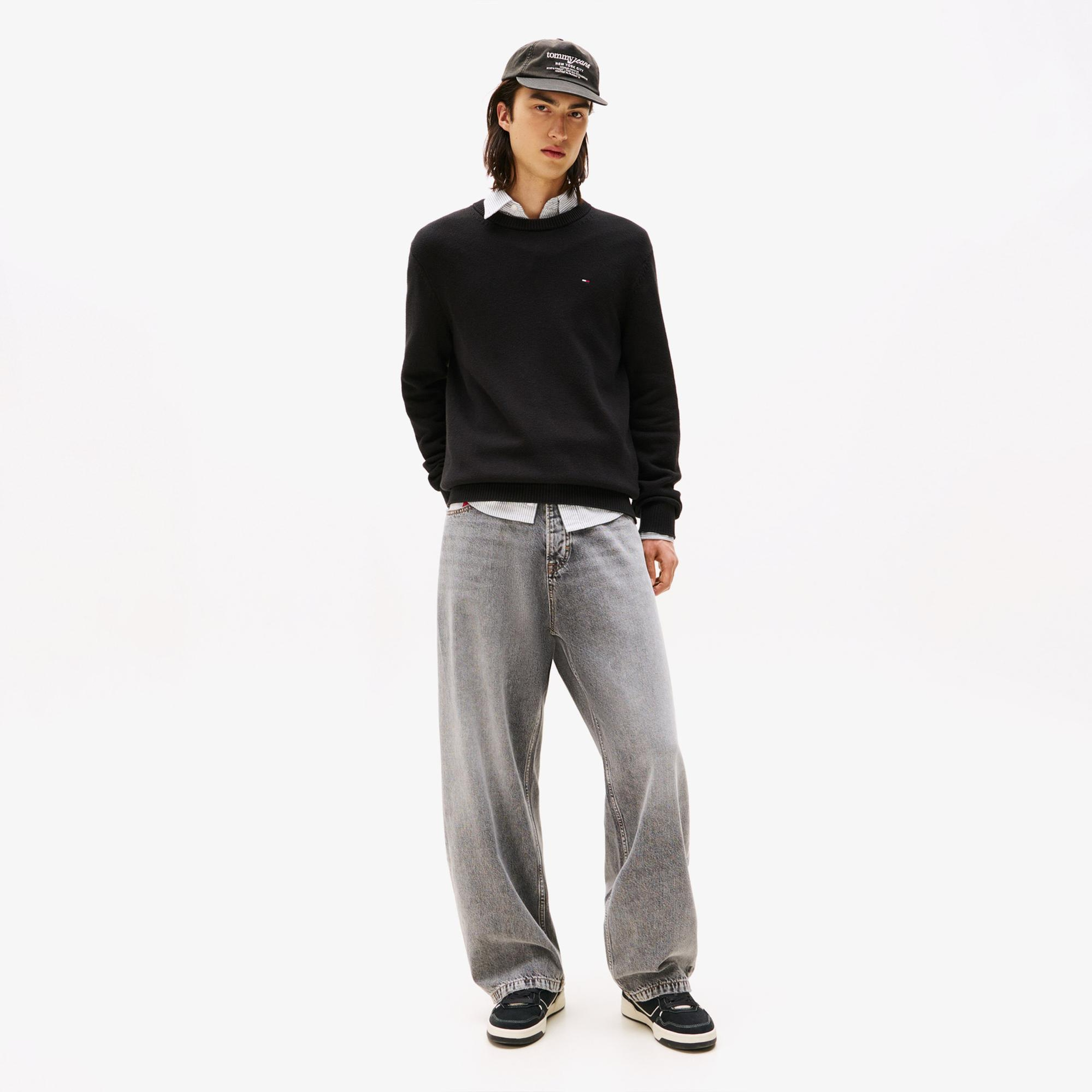 Tommy Jeans Slim Essentials Erkek Siyah Kazak