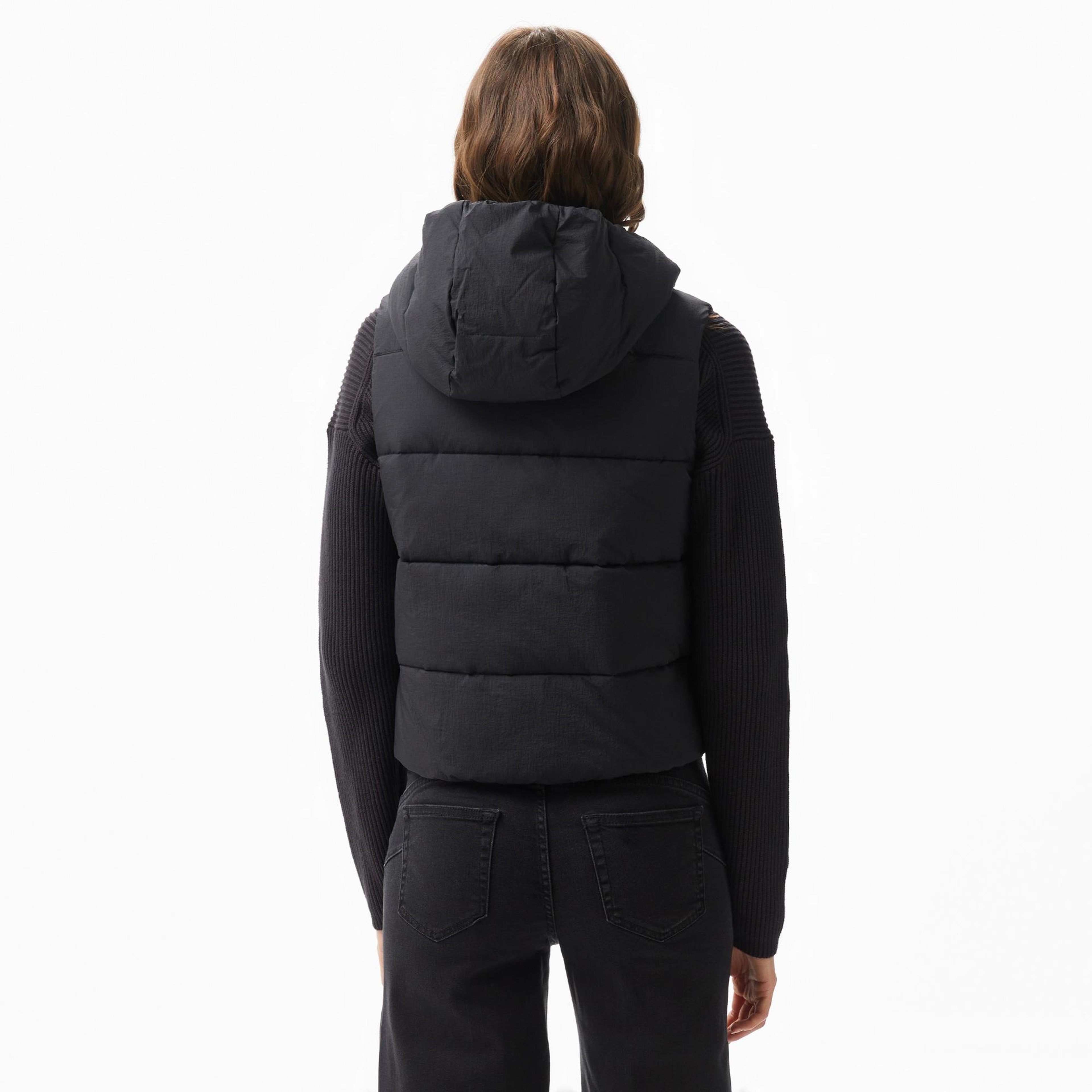 Calvin Klein Kadın Siyah Yelek