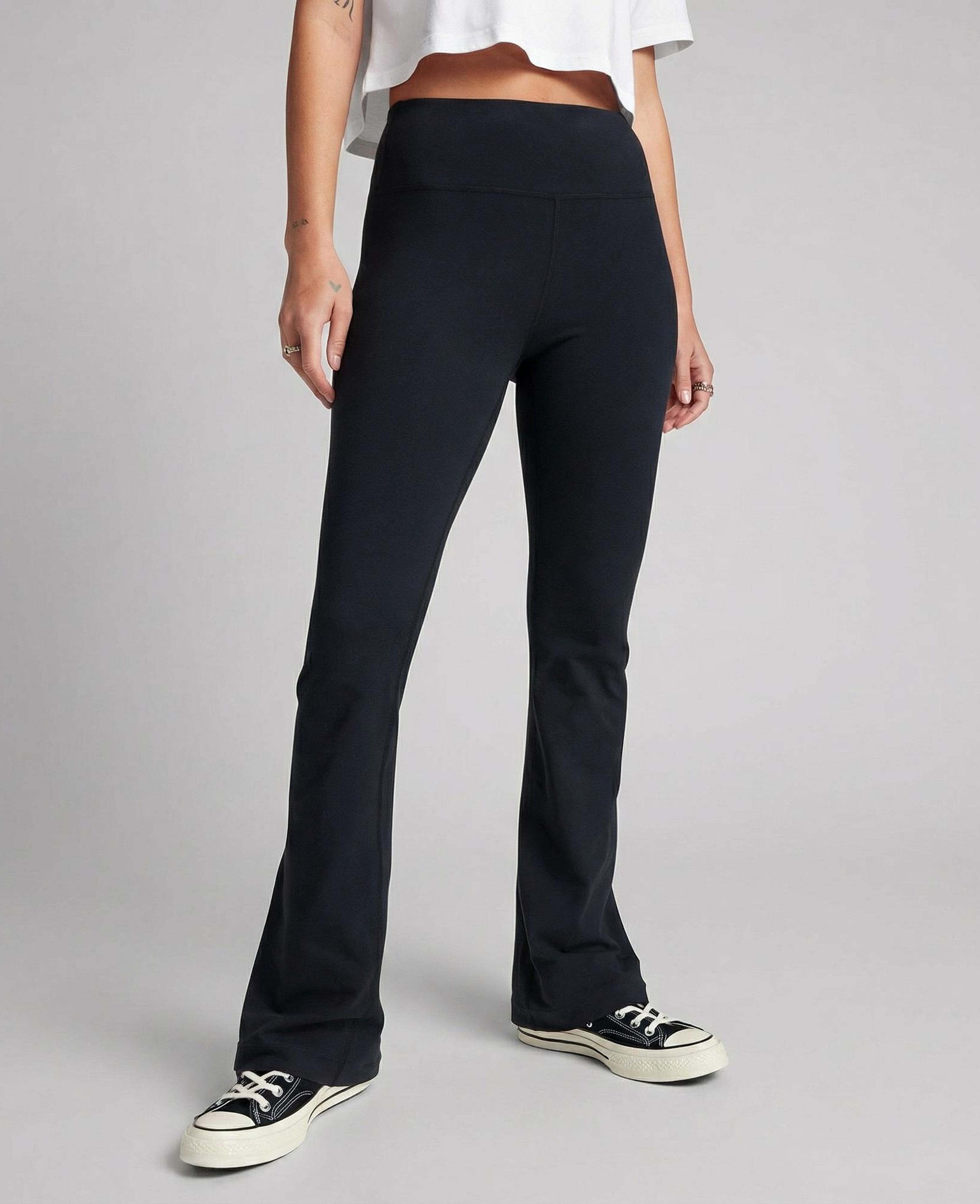 Converse Kadın Siyah Pantolon