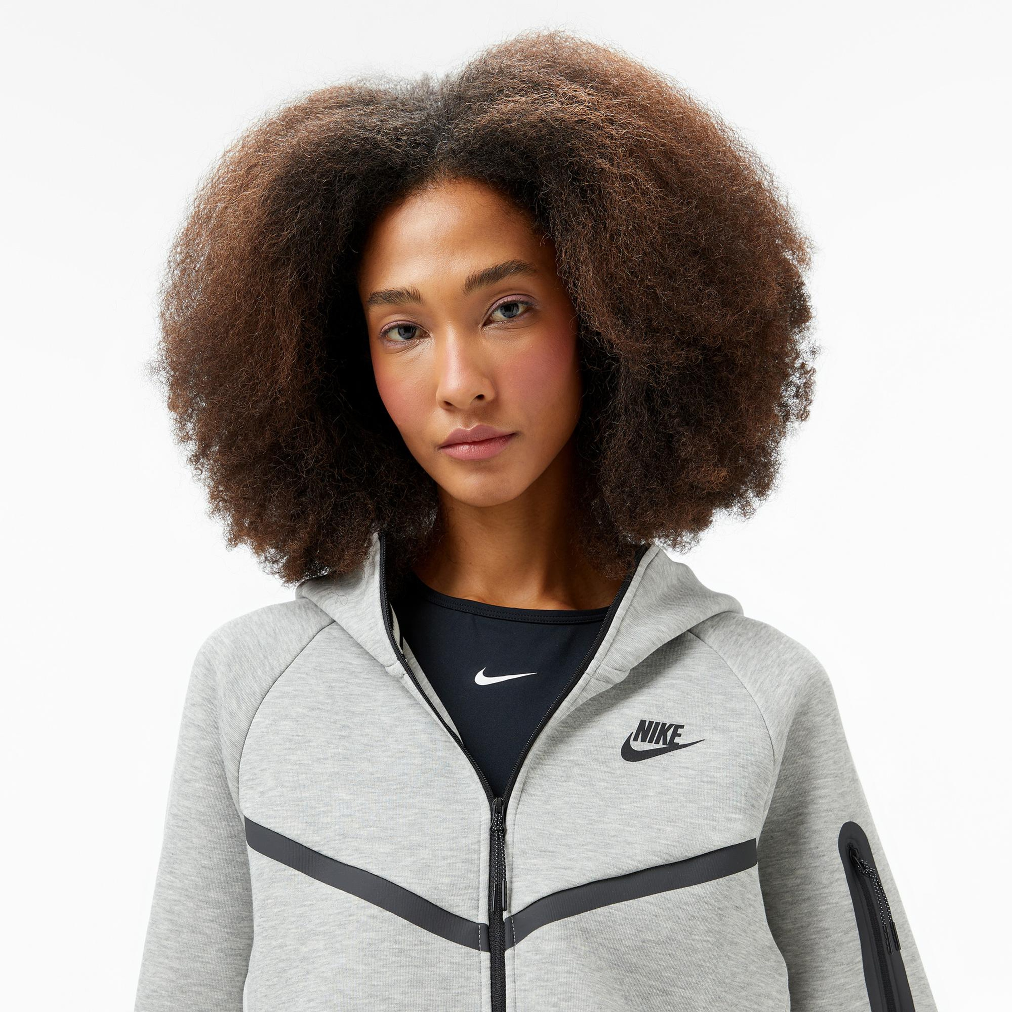 Nike Sportswear Tech Fleece Windrunner Kadın Gri Eşofman Üstü