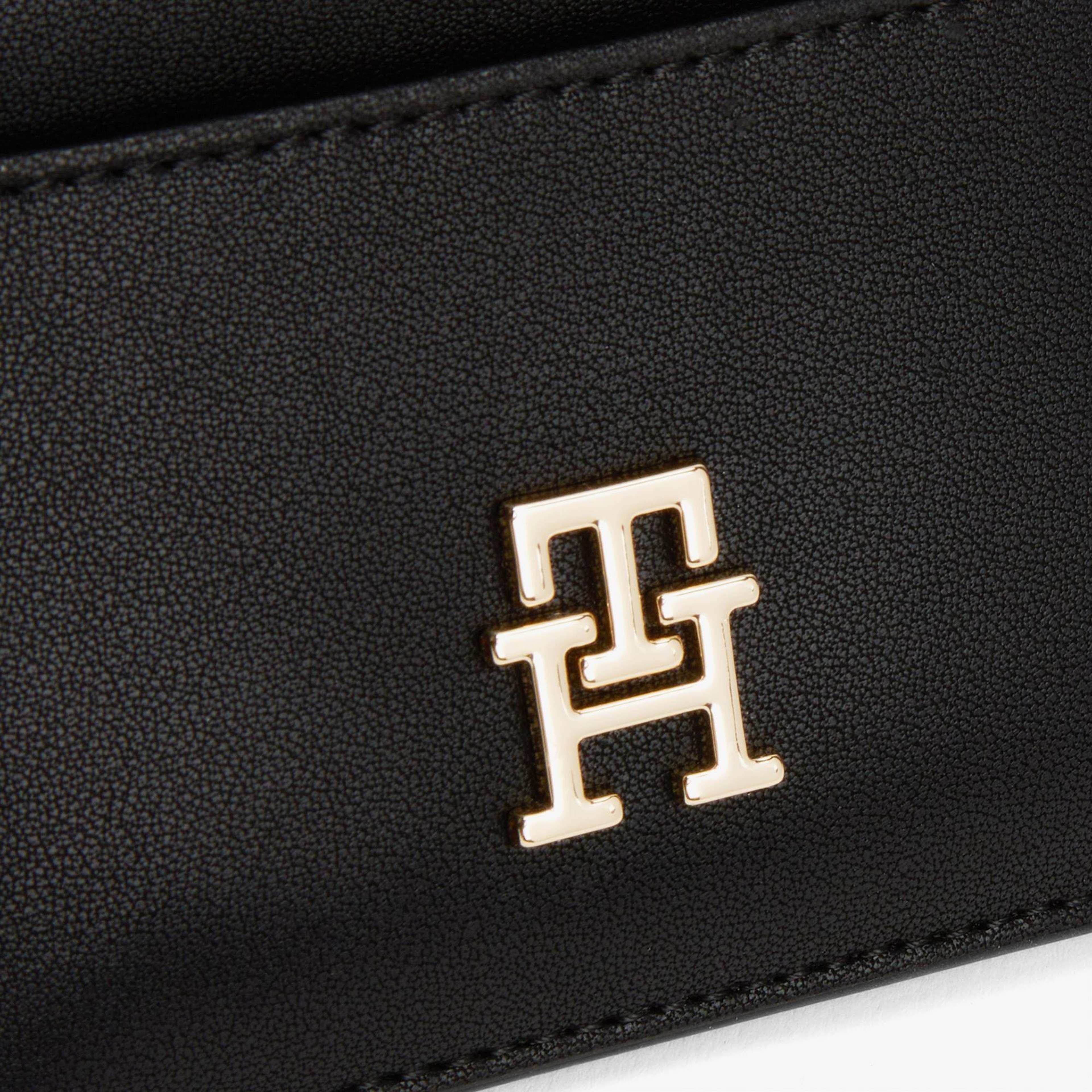 Tommy Hilfiger Feminine Kadın Siyah Kartlık