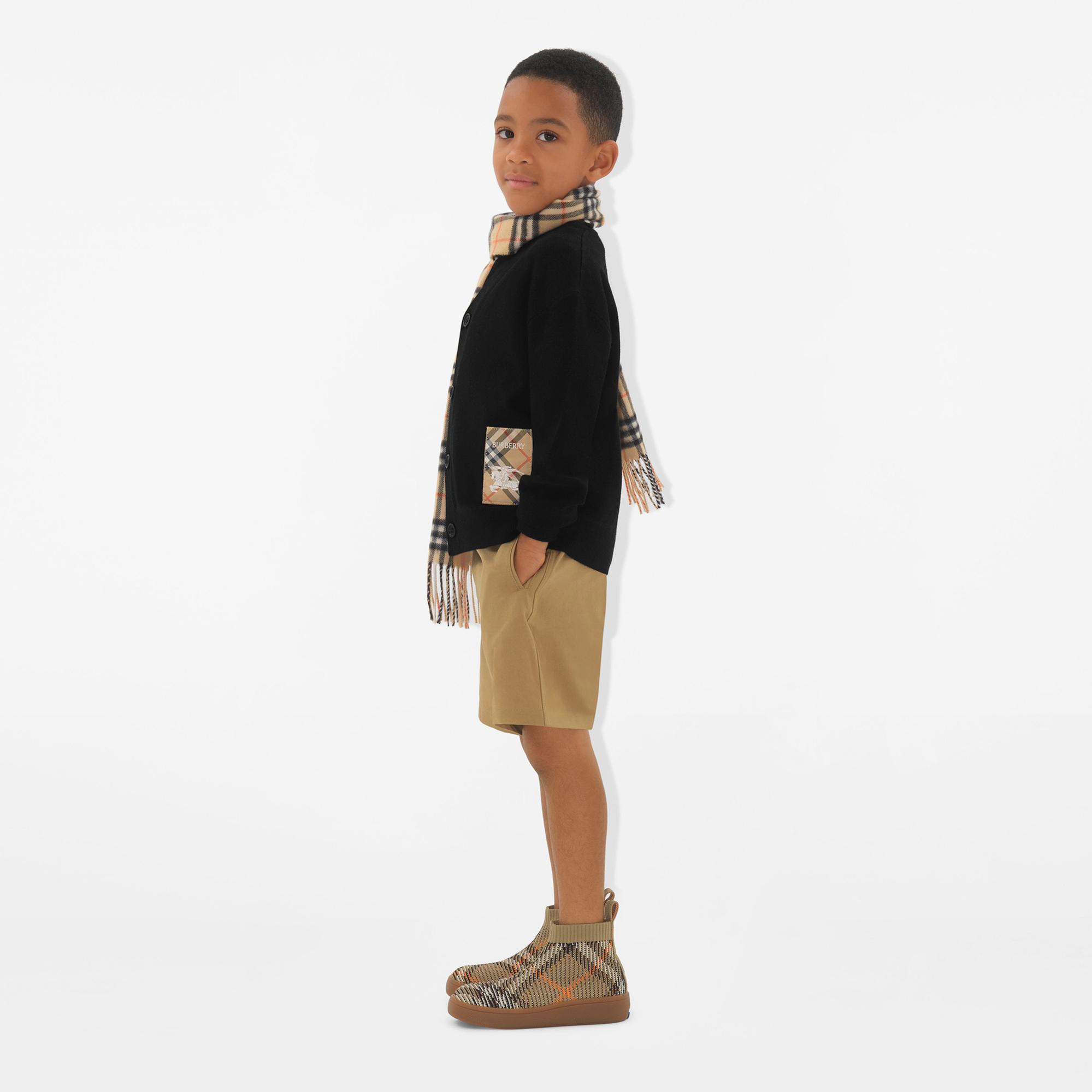 Burberry Oscar Cotton Blend Çocuk Bej Şort
