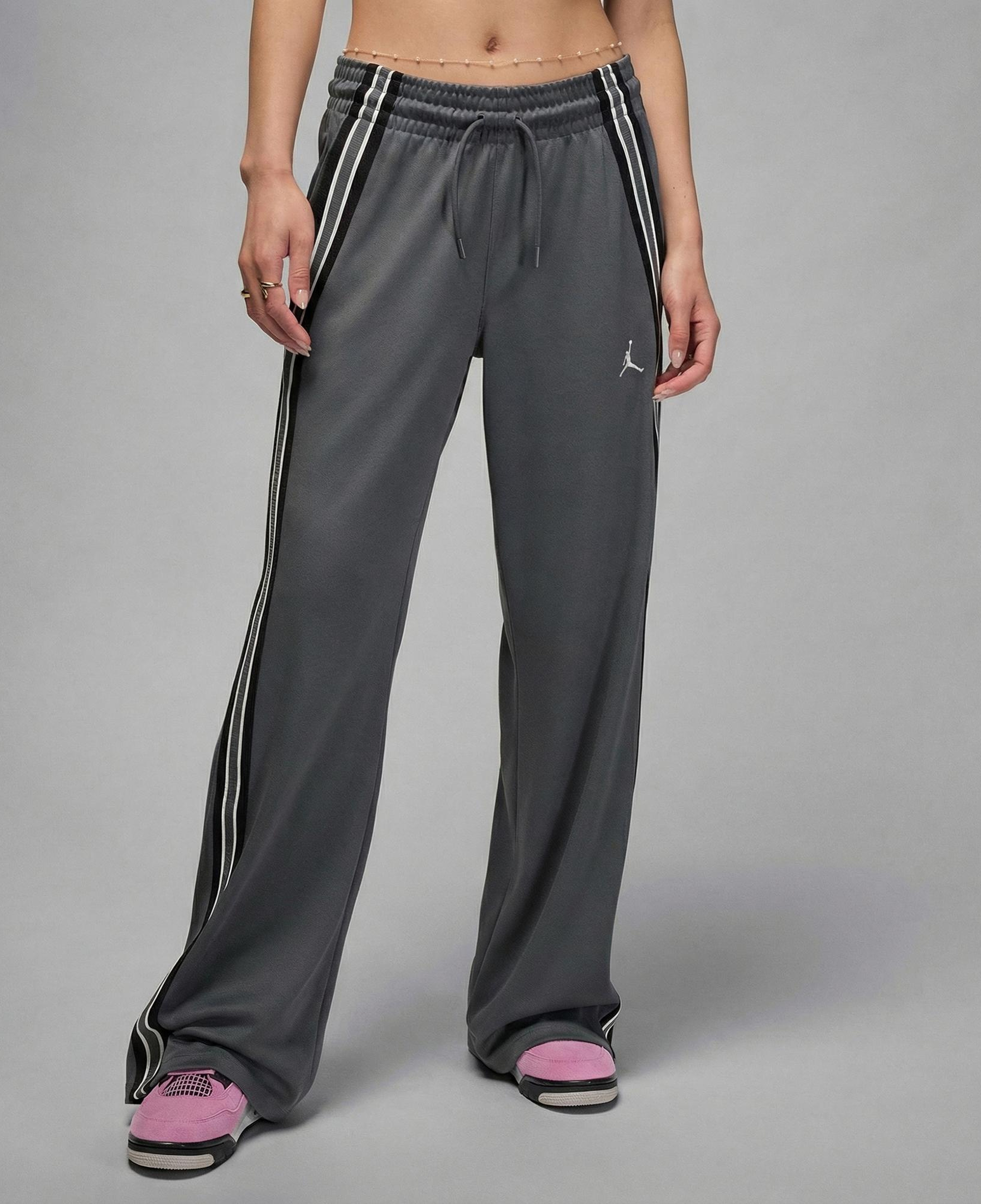 Jordan Brooklyn Kadın Gri Eşofman Altı