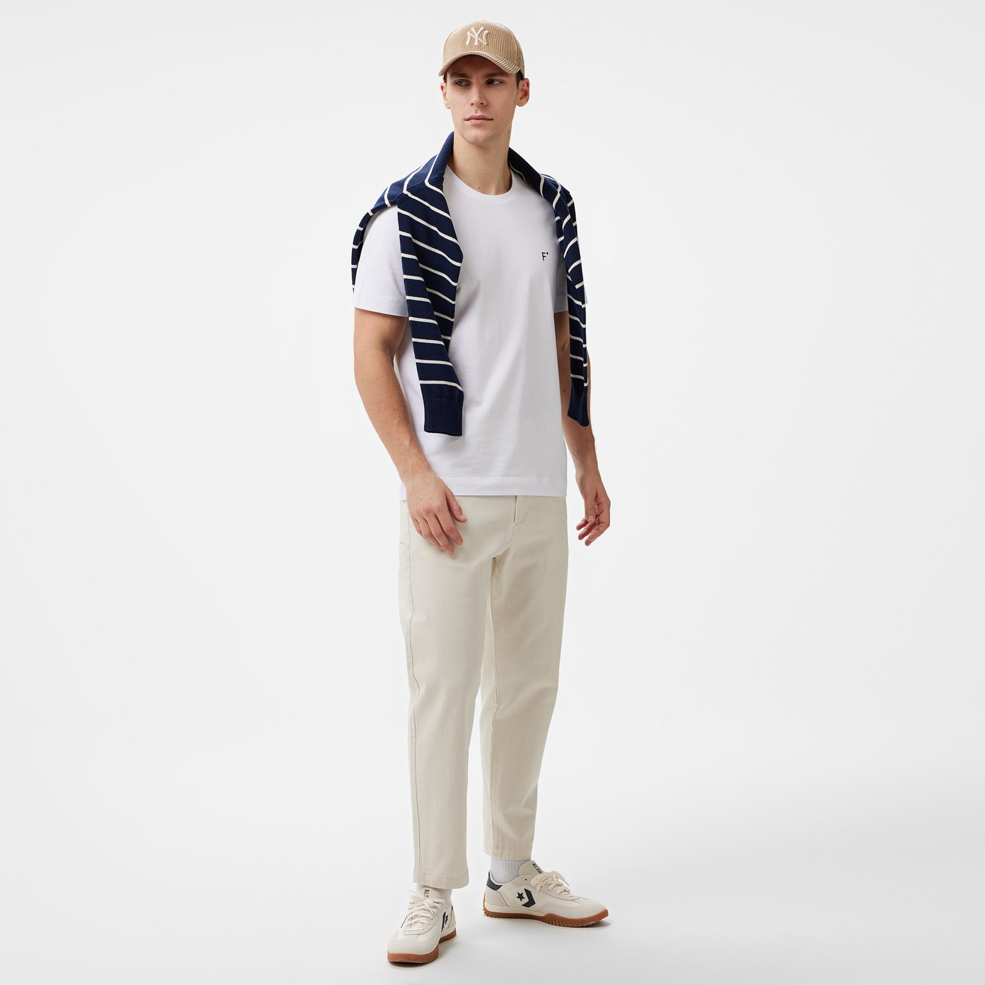 FashFed Unisex Beyaz T-Shirt