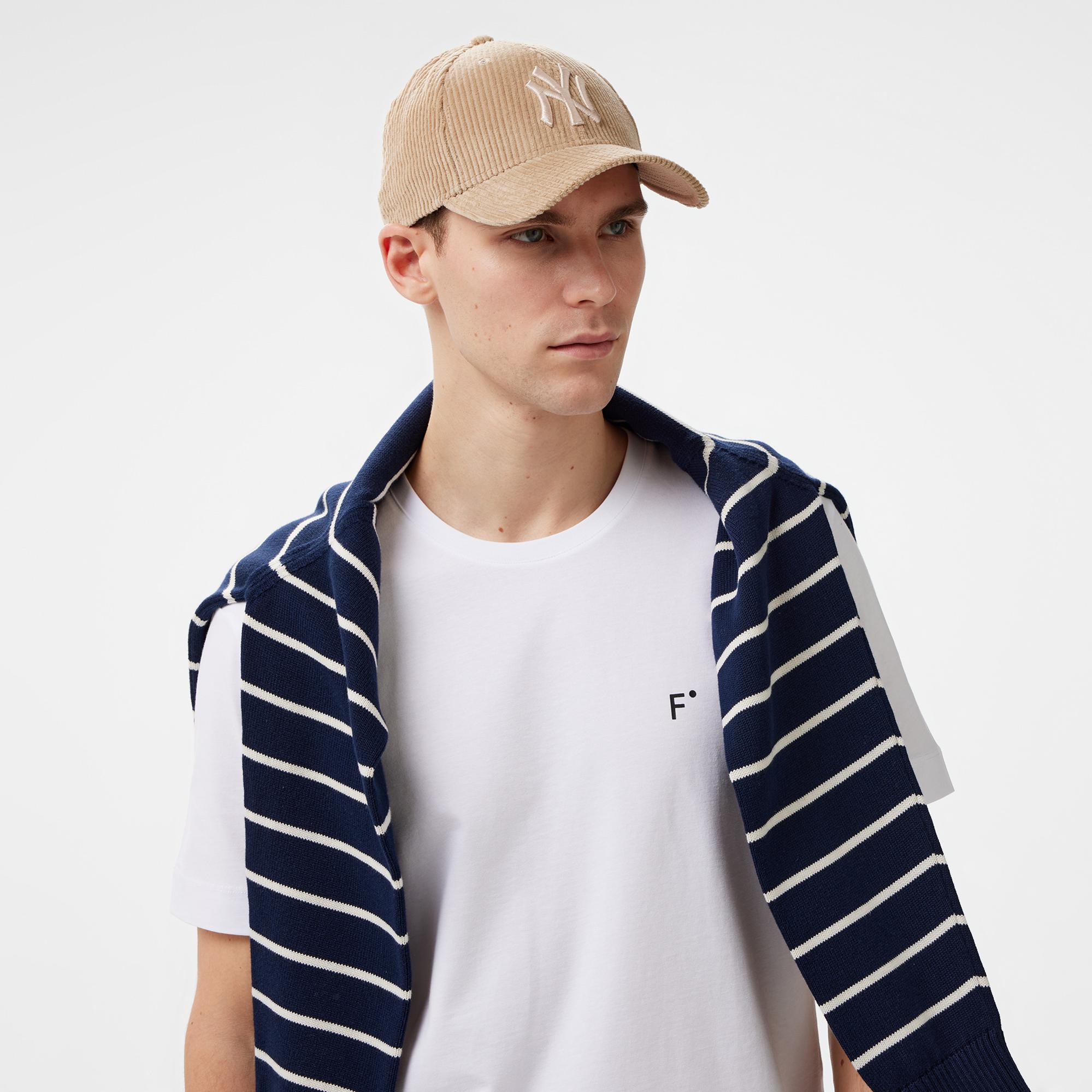 FashFed Unisex Beyaz T-Shirt