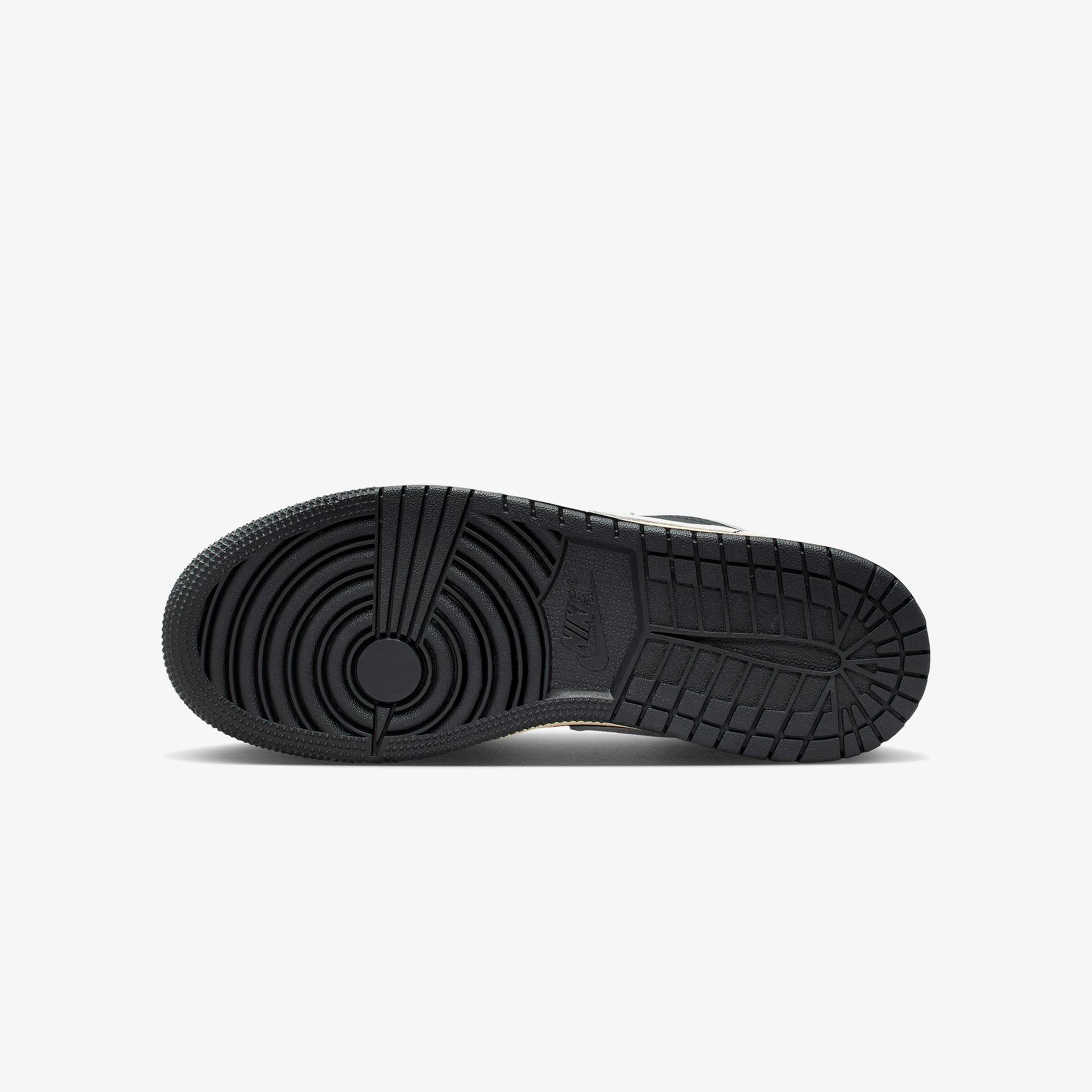 Jordan Air 1 Low SE Gri Spor Ayakkabı