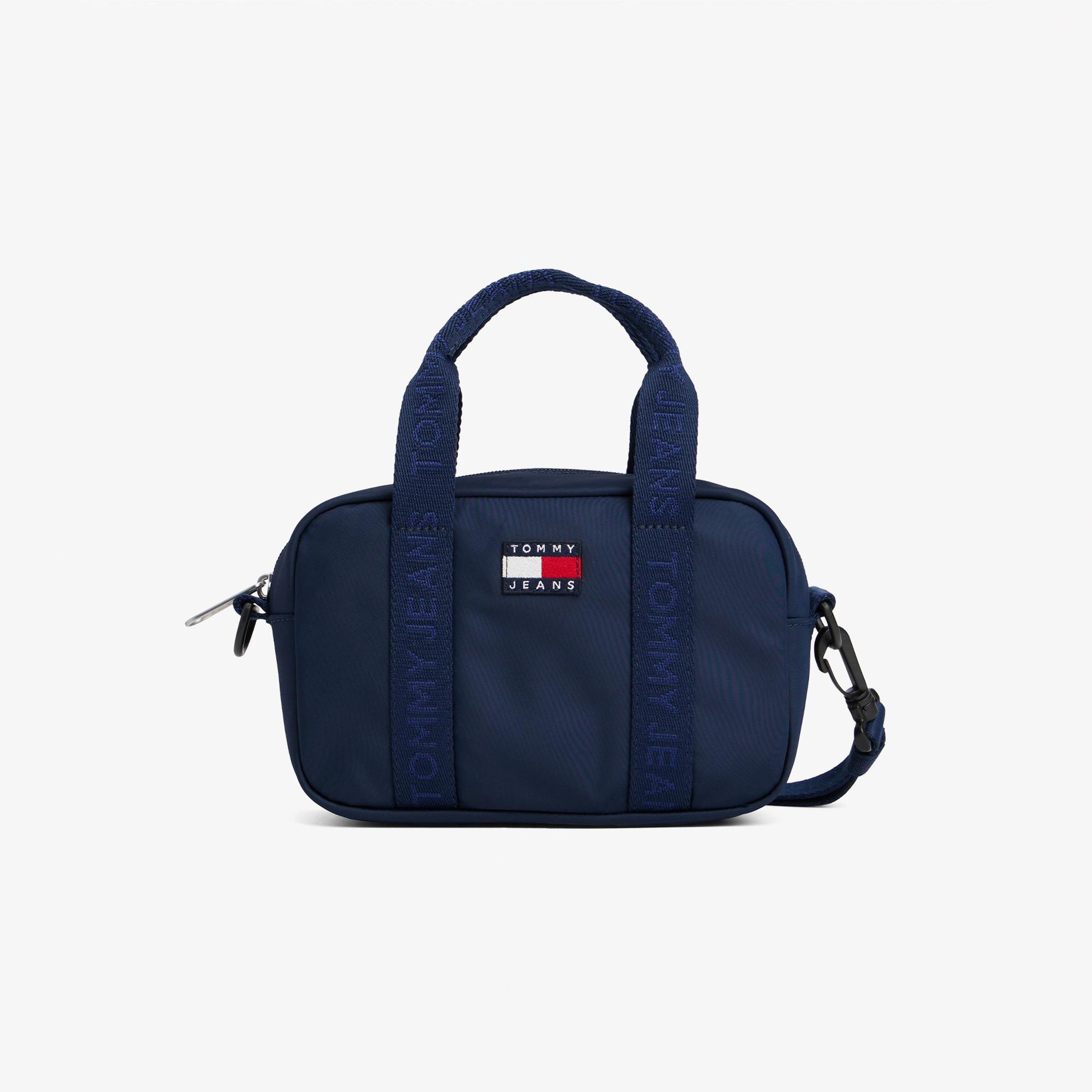 Tommy Jeans Essentials Daily Kadın Lacivert El Çantası