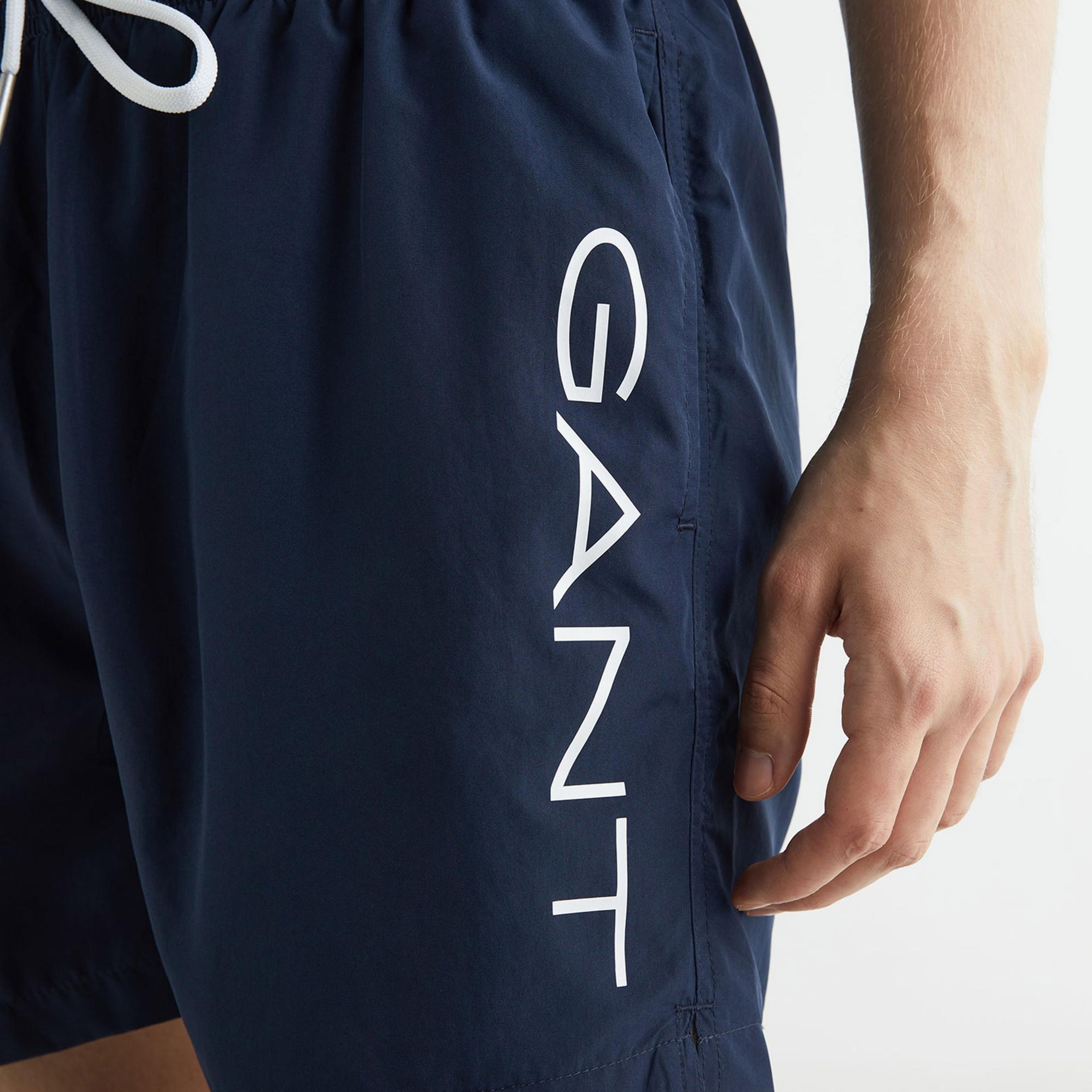 GANT Erkek Lacivert Regular Fit Logolu Mayo Şort