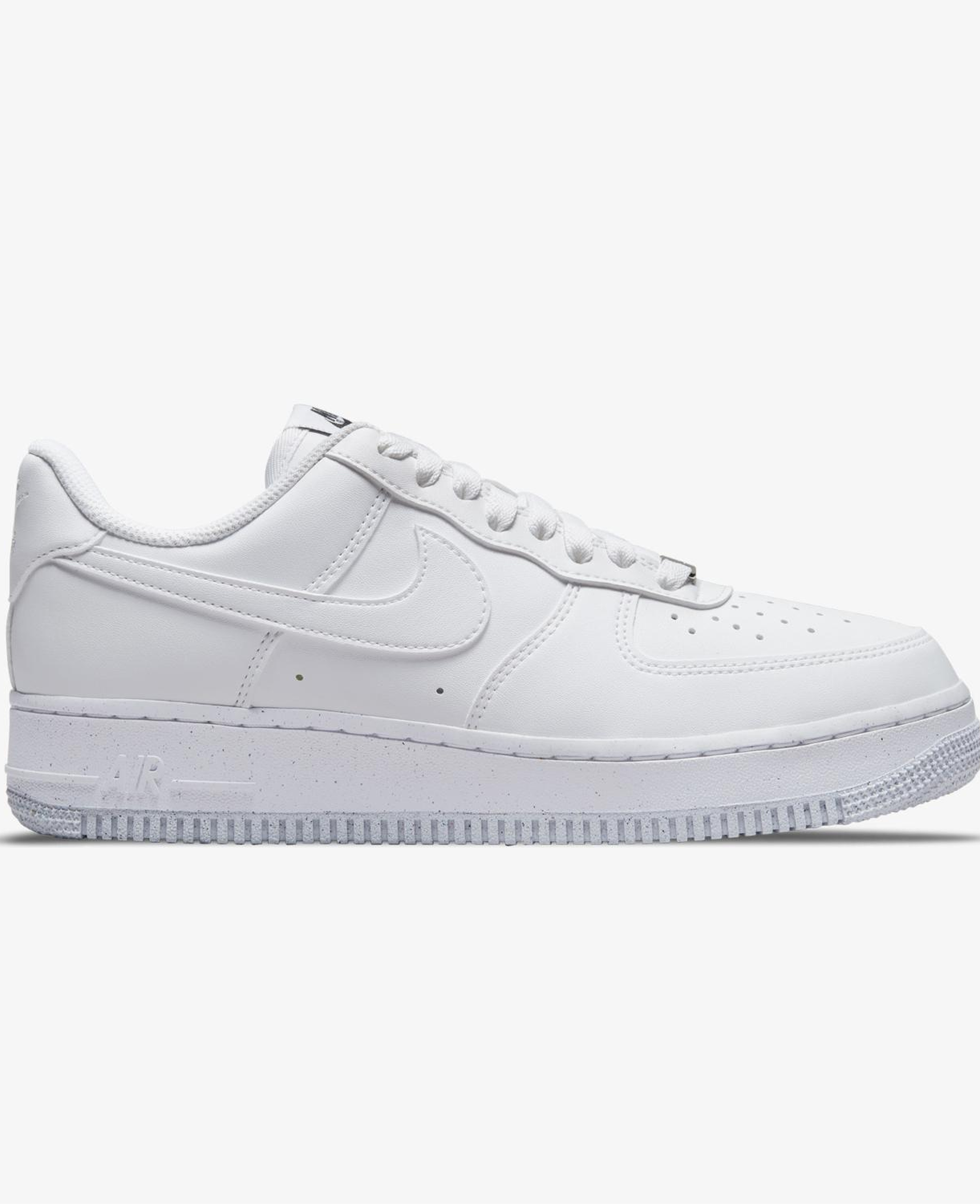 Nike Air Force 1 07 Next Nature Kadın Beyaz Spor Ayakkabı