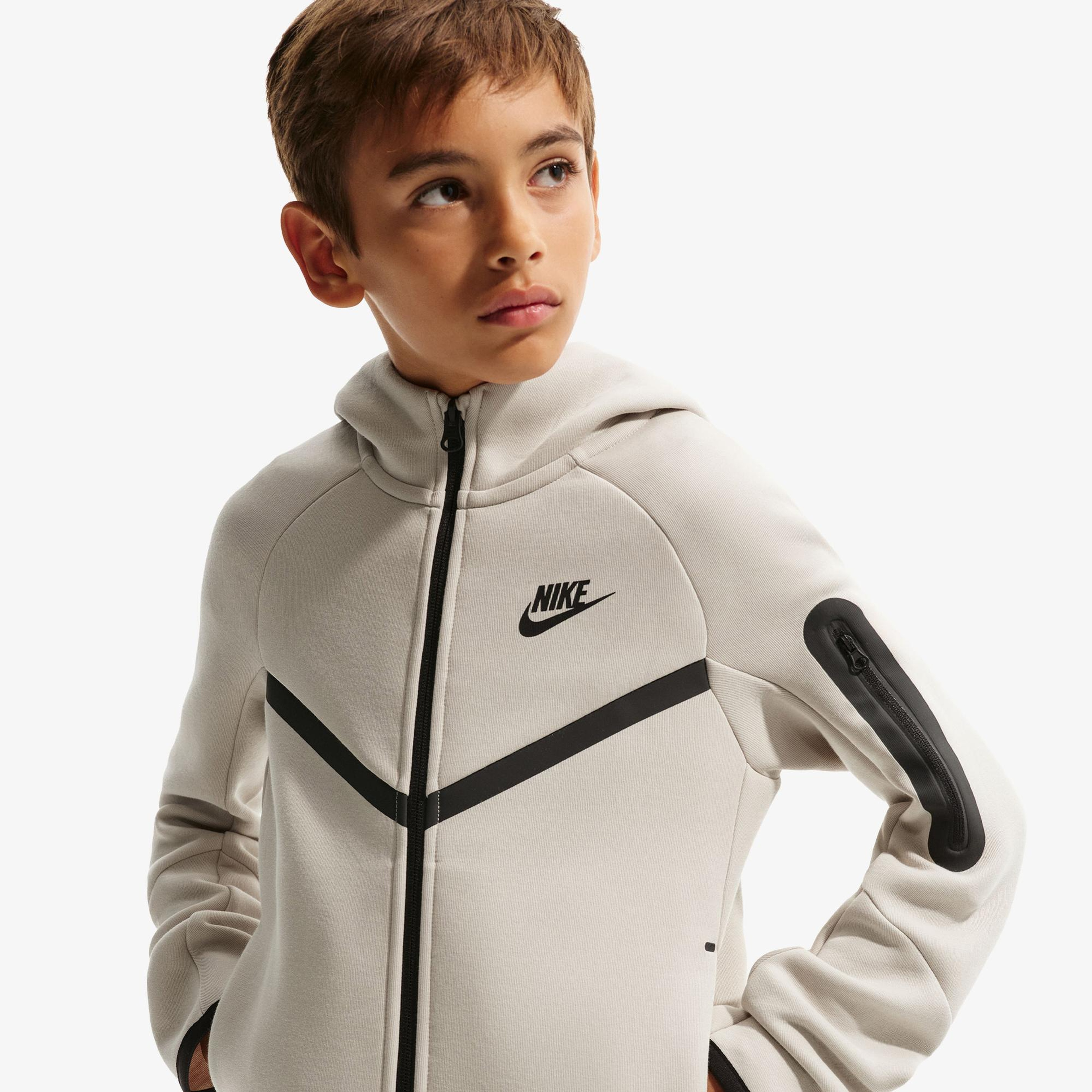 Nike Sportswear Tech Fleece Çocuk Gri Eşofman Üstü
