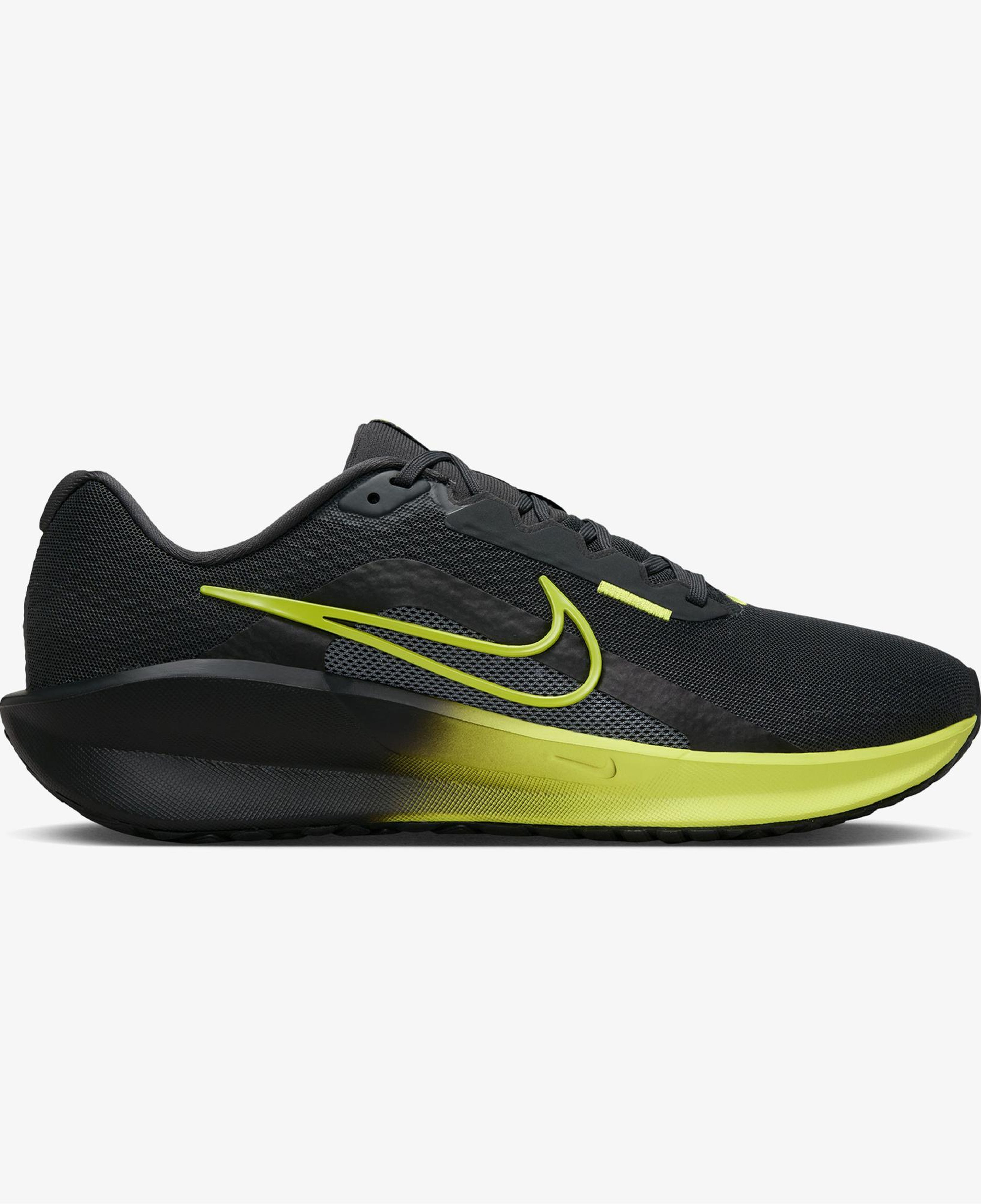 Nike Downshifter 13 Erkek Siyah Koşu Ayakkabısı