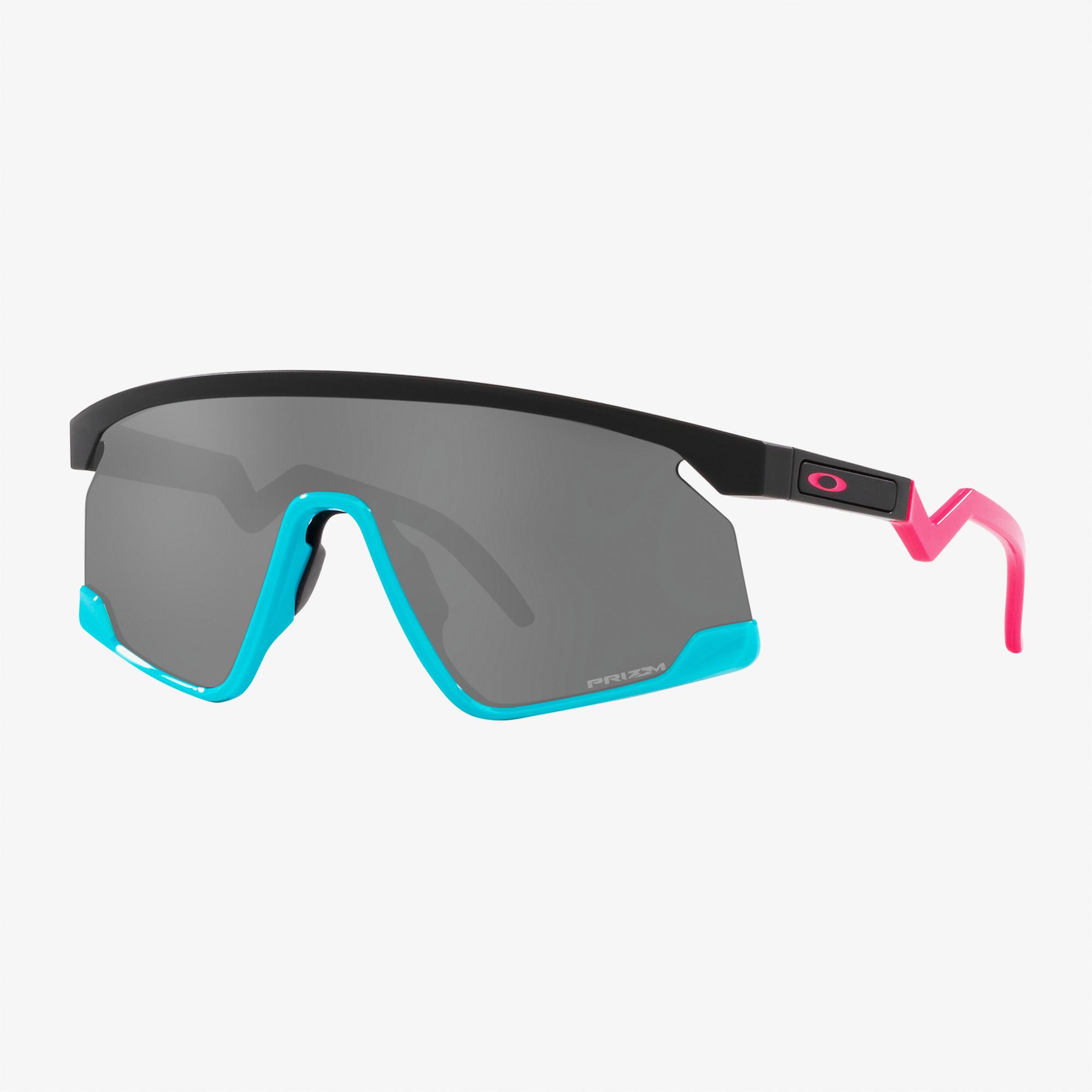 OAKLEY 0Ve2225 Unisex Siyah Güneş Gözlüğü