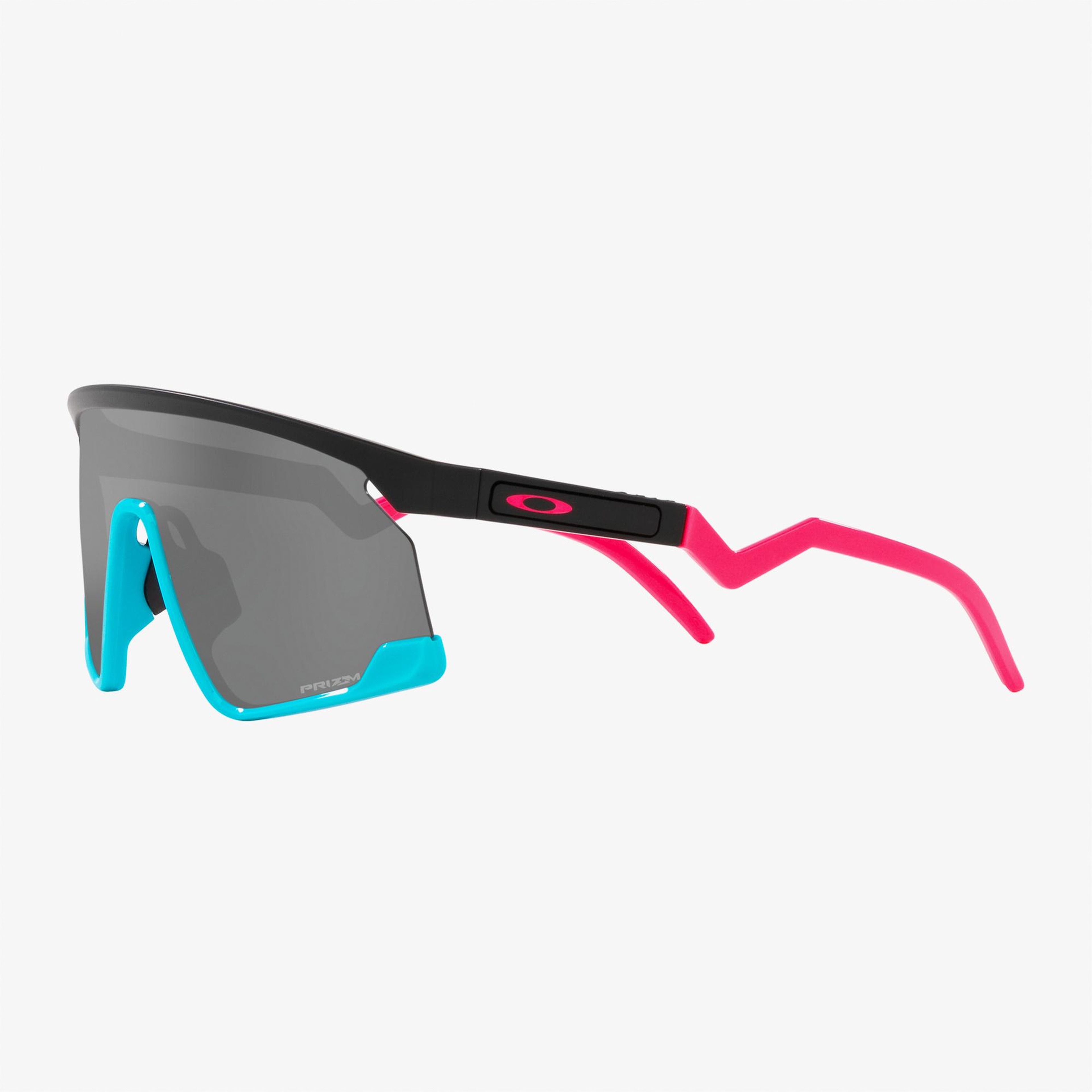 OAKLEY 0Ve2225 Unisex Siyah Güneş Gözlüğü
