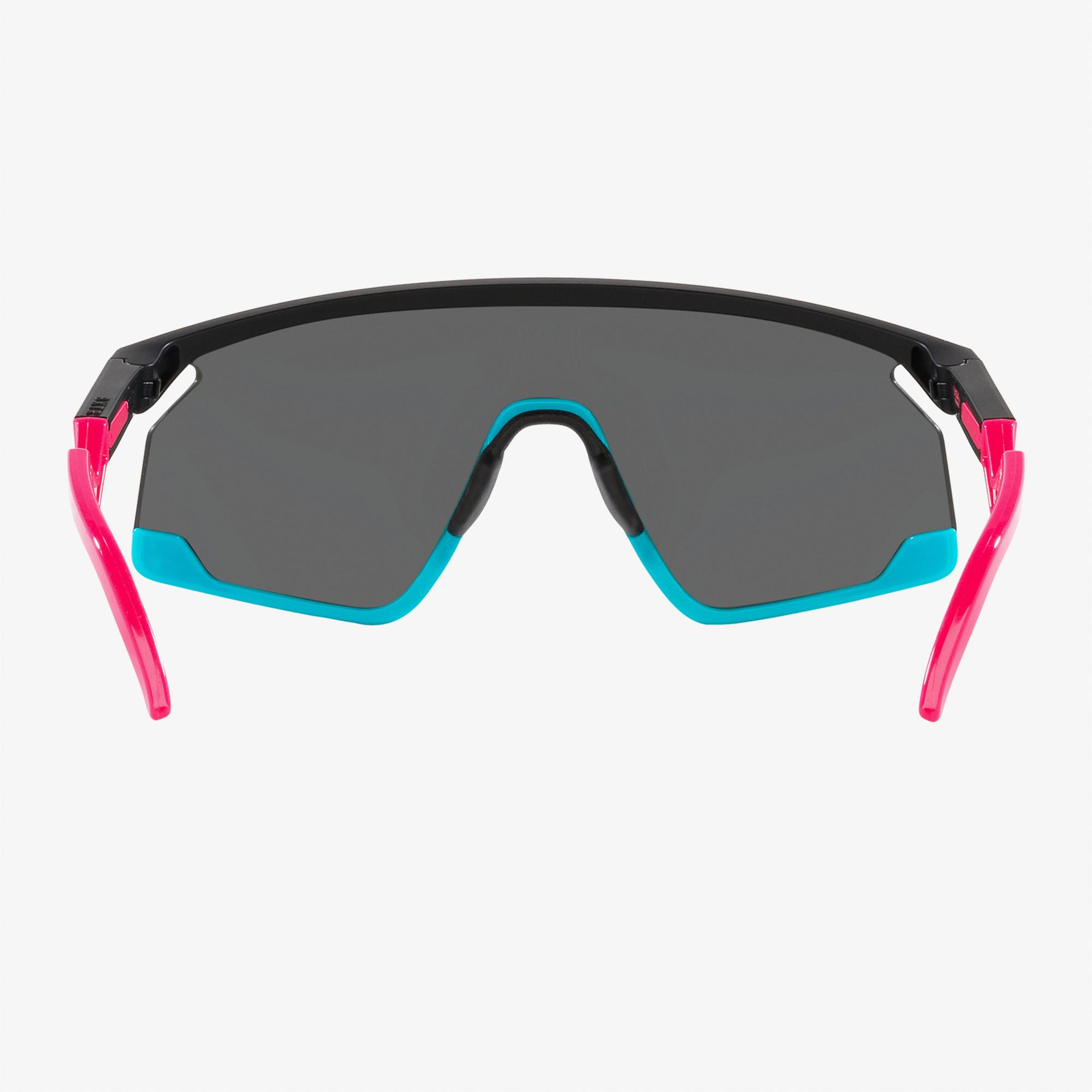 OAKLEY 0Ve2225 Unisex Siyah Güneş Gözlüğü
