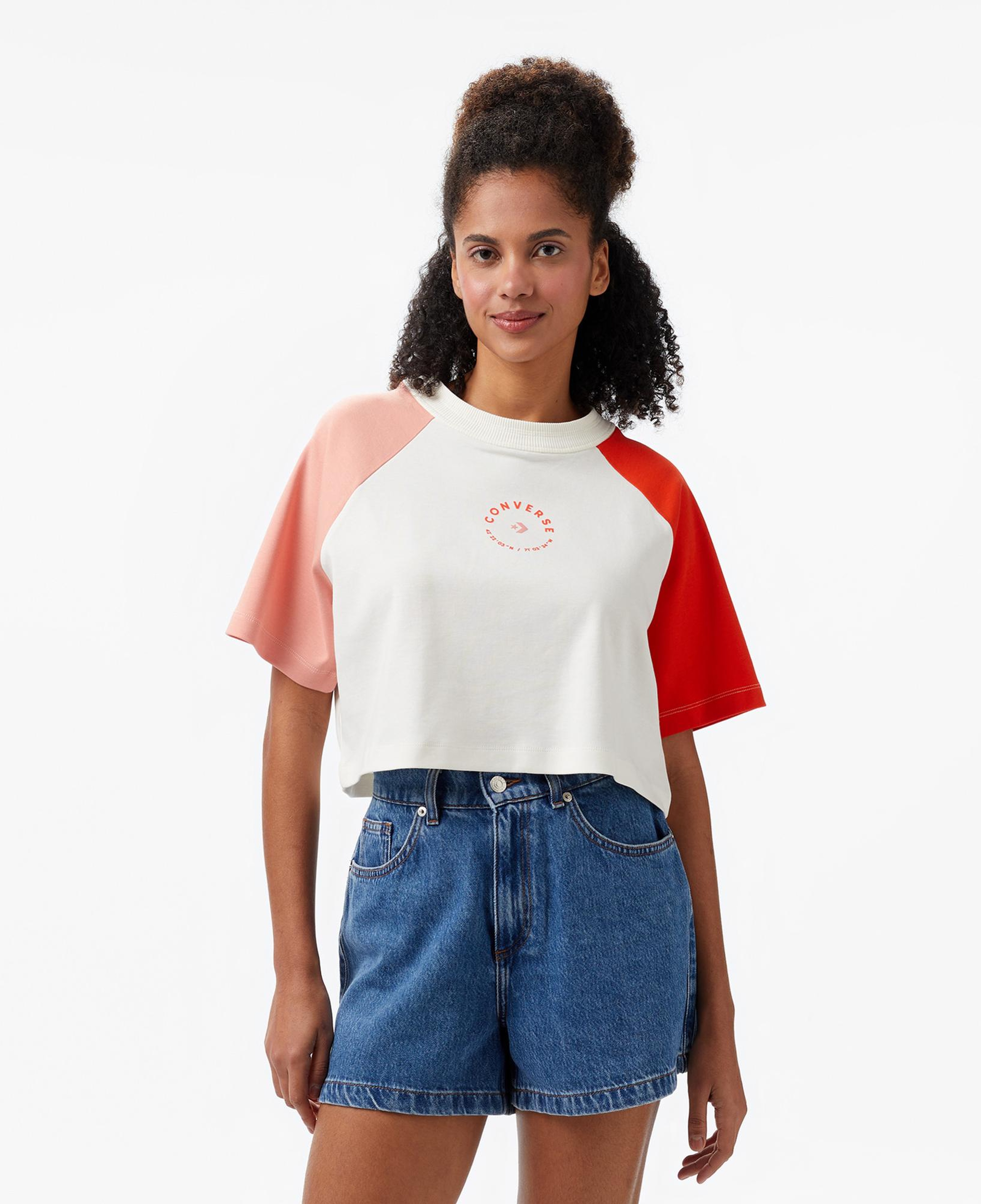 Converse Star Chevron Baskılı Kadın Beyaz T-Shirt