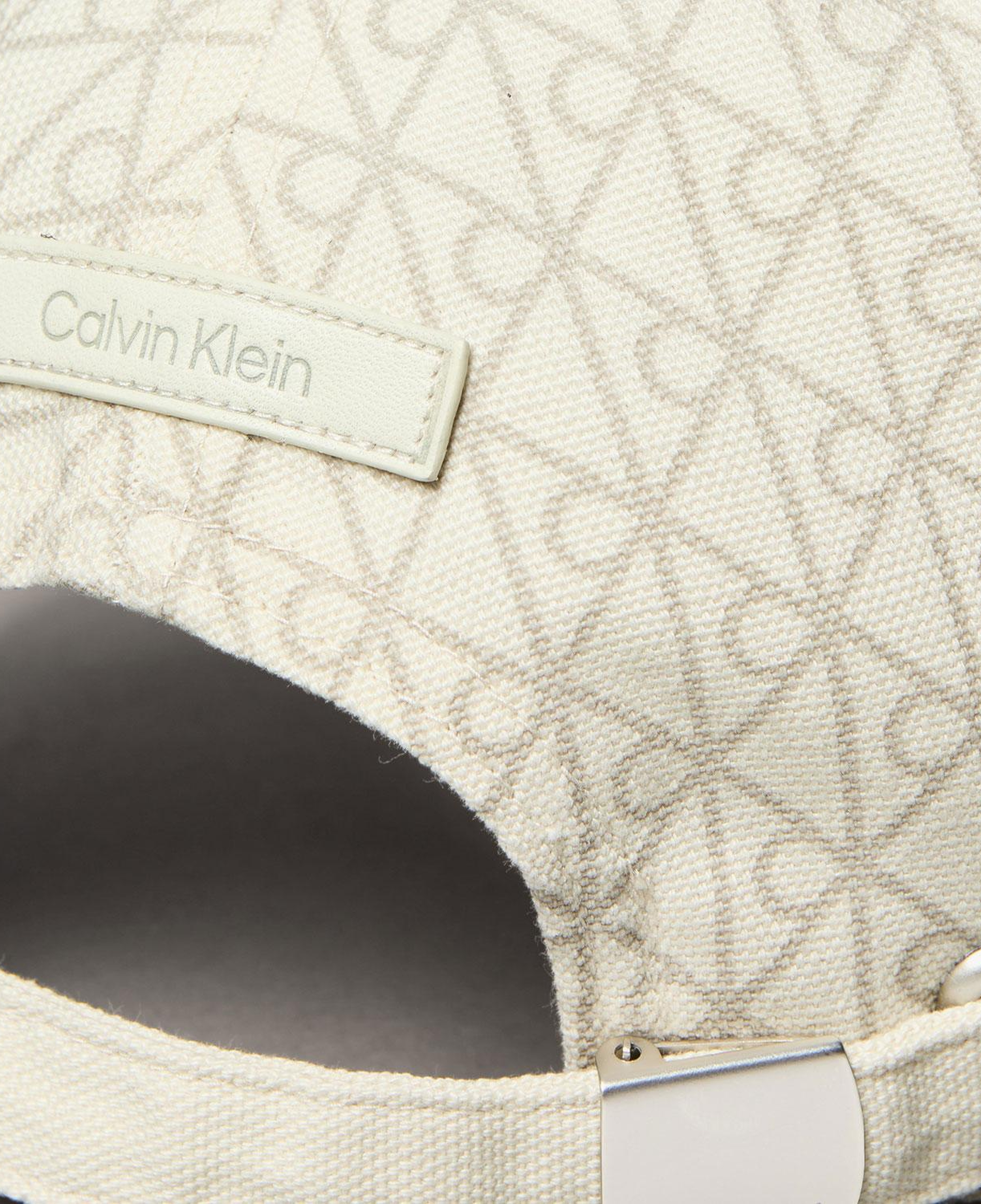 Calvin Klein Emblem Print Leather Patch Kadın Bej Şapka
