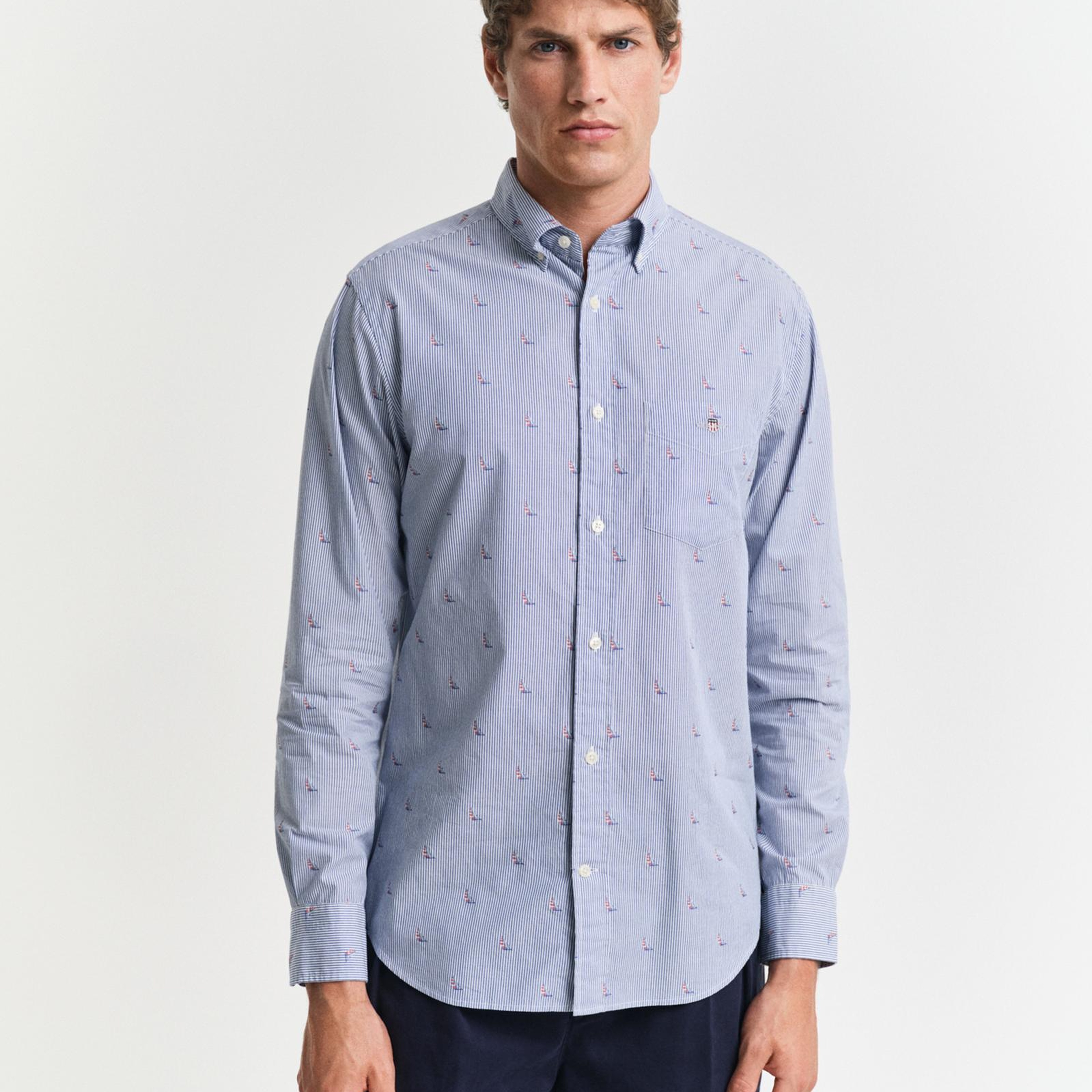 GANT Erkek Mavi Regular Fit Düğmeli Yaka Çizgili Gömlek