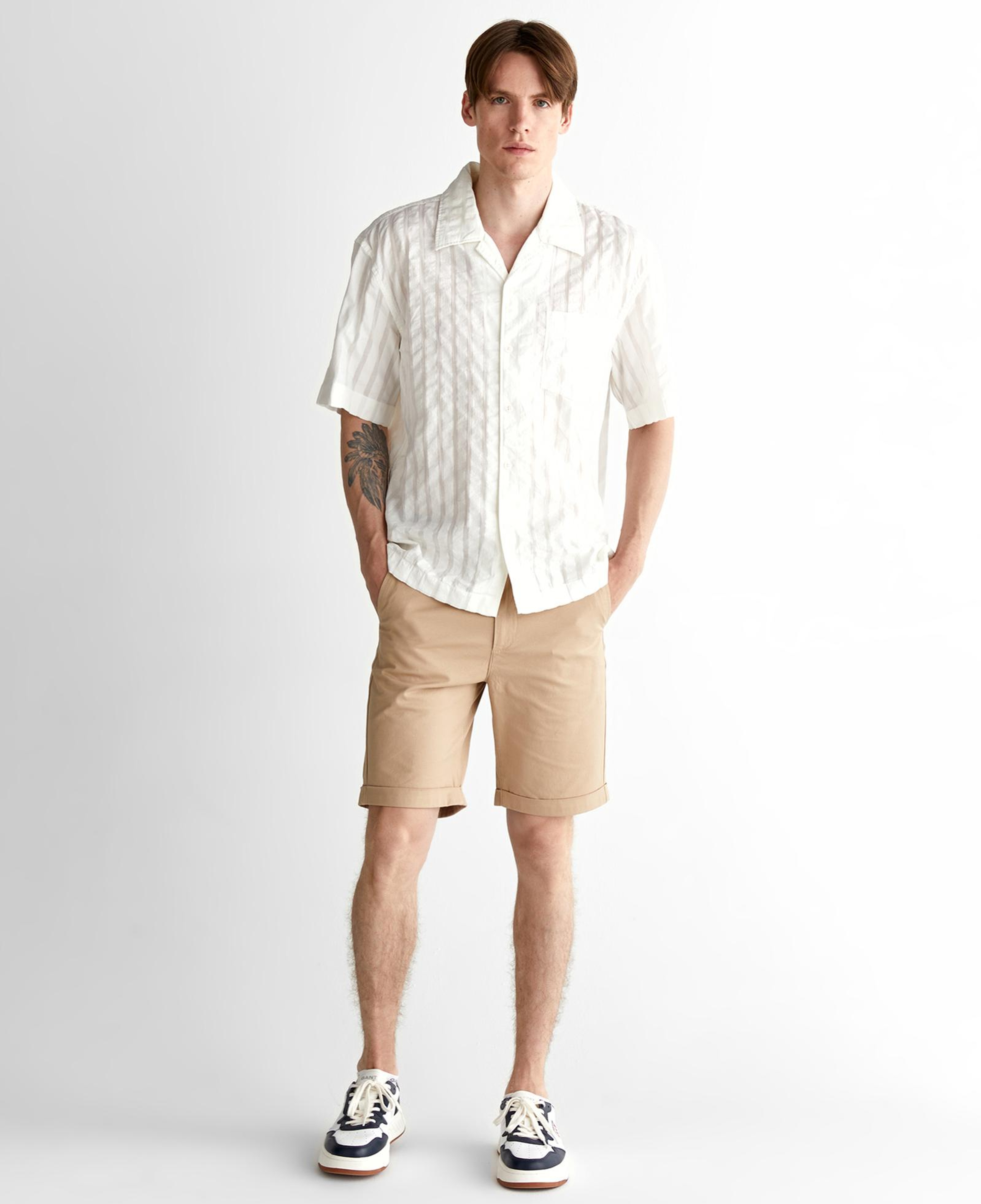 GANT Erkek Krem Relaxed Fit Klasik Yaka Çizgili Gömlek