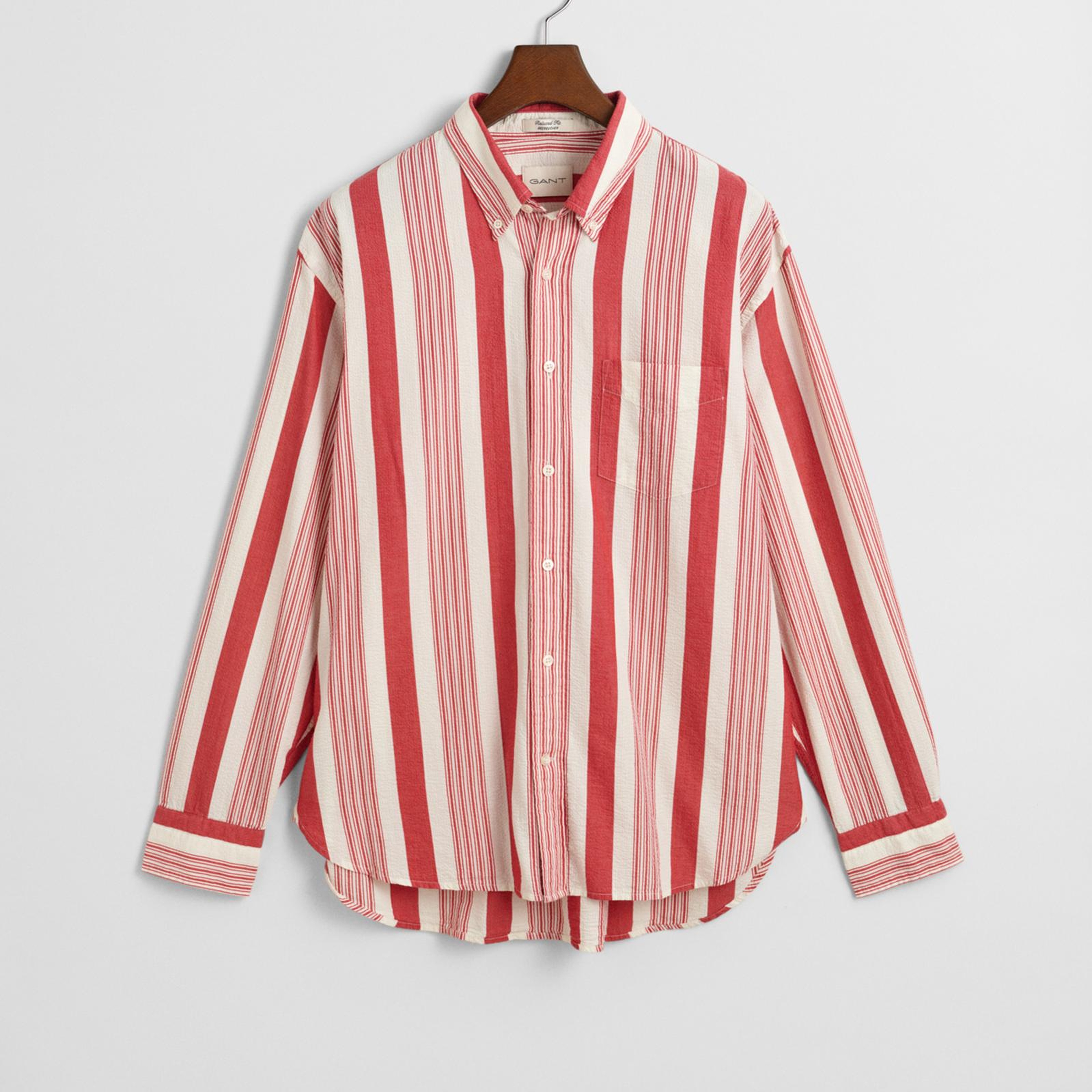 GANT Erkek Kırmızı Relaxed Fit Düğmeli Yaka Çizgili Gömlek