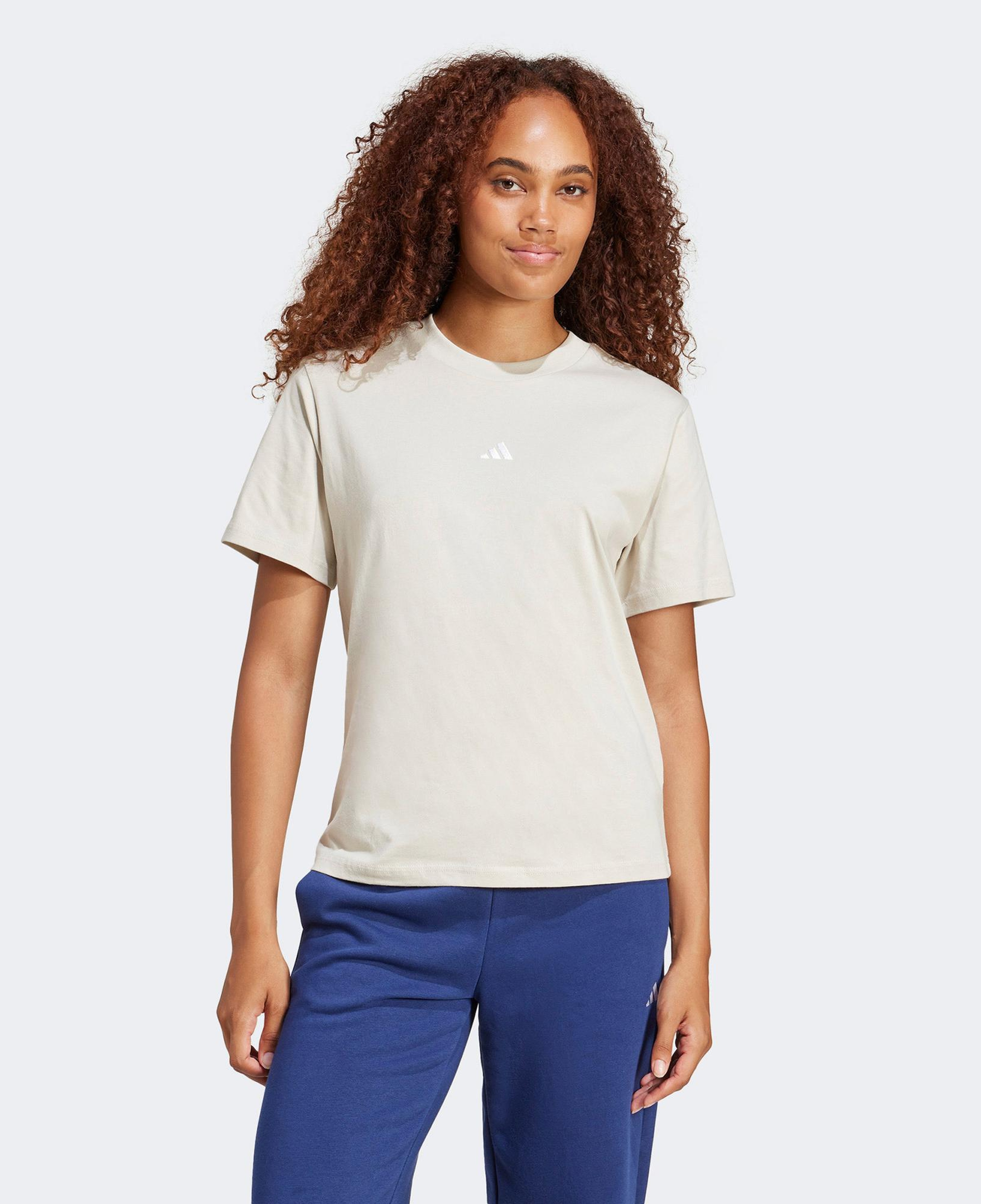 adidas Essentials Small Logo Kadın Bej T-Shirt