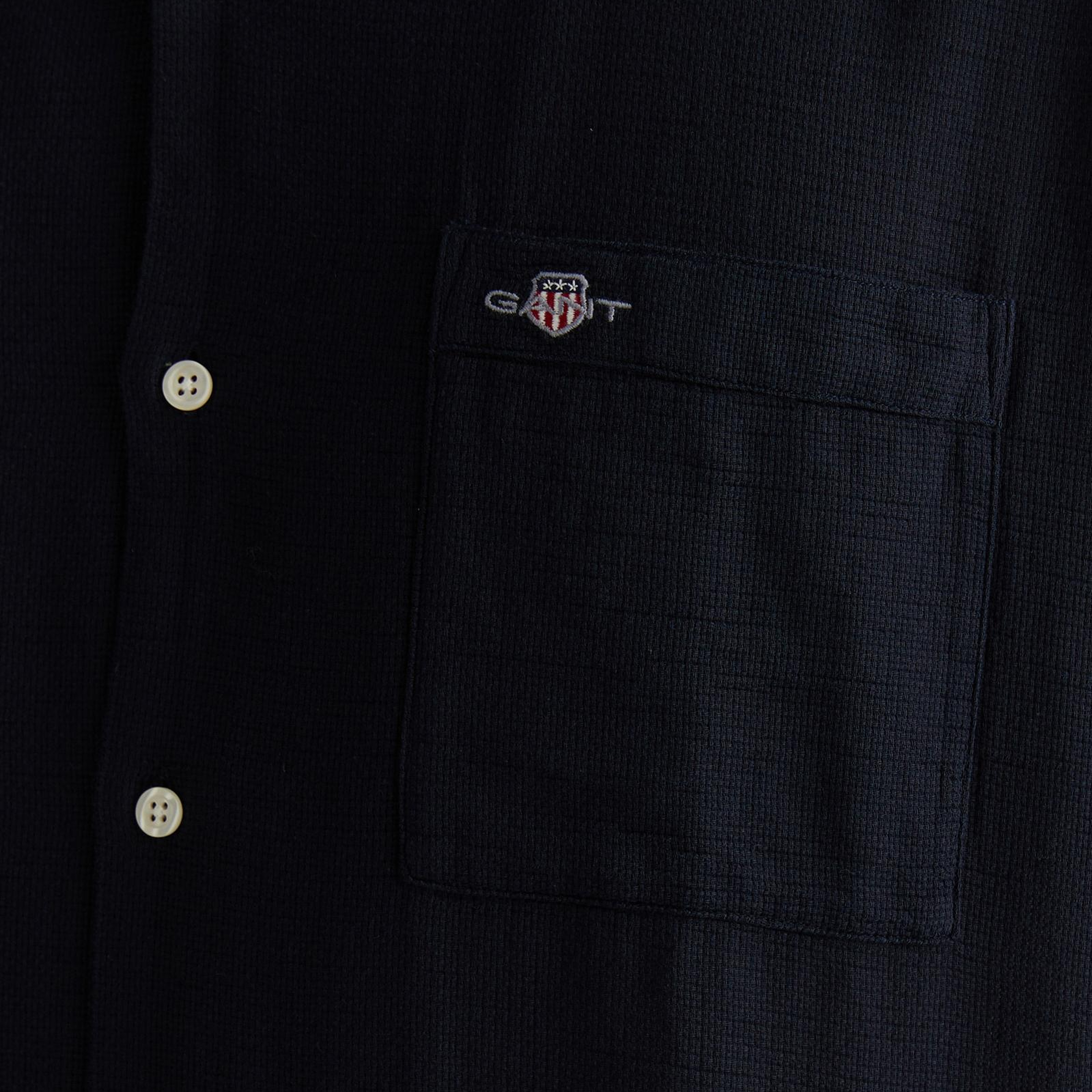 GANT Erkek Siyah Regular Fit Klasik Yaka Gömlek