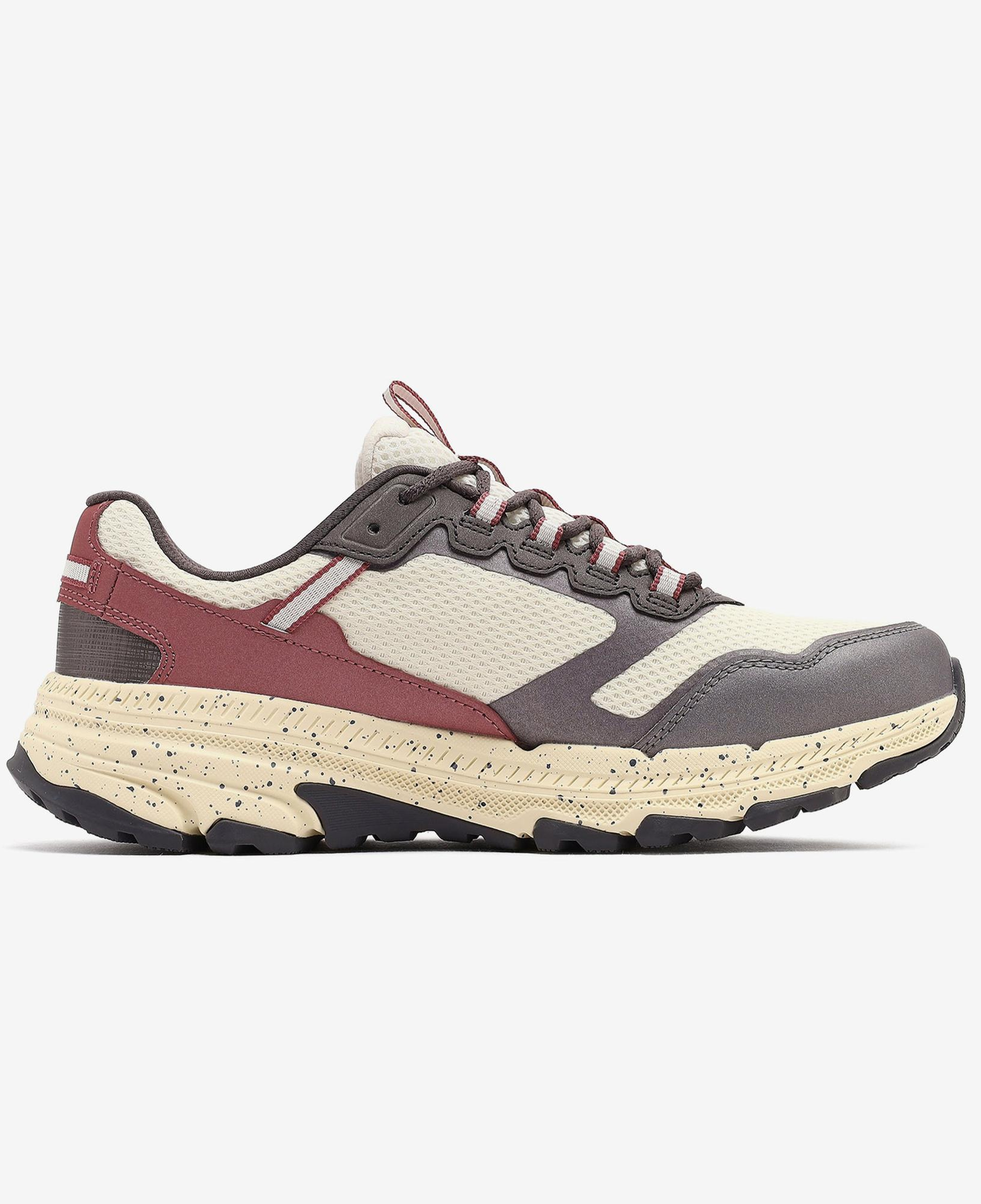 Skechers Go Run Altitude 2.0 Ravine Kadın Bej Outdoor Ayakkabı