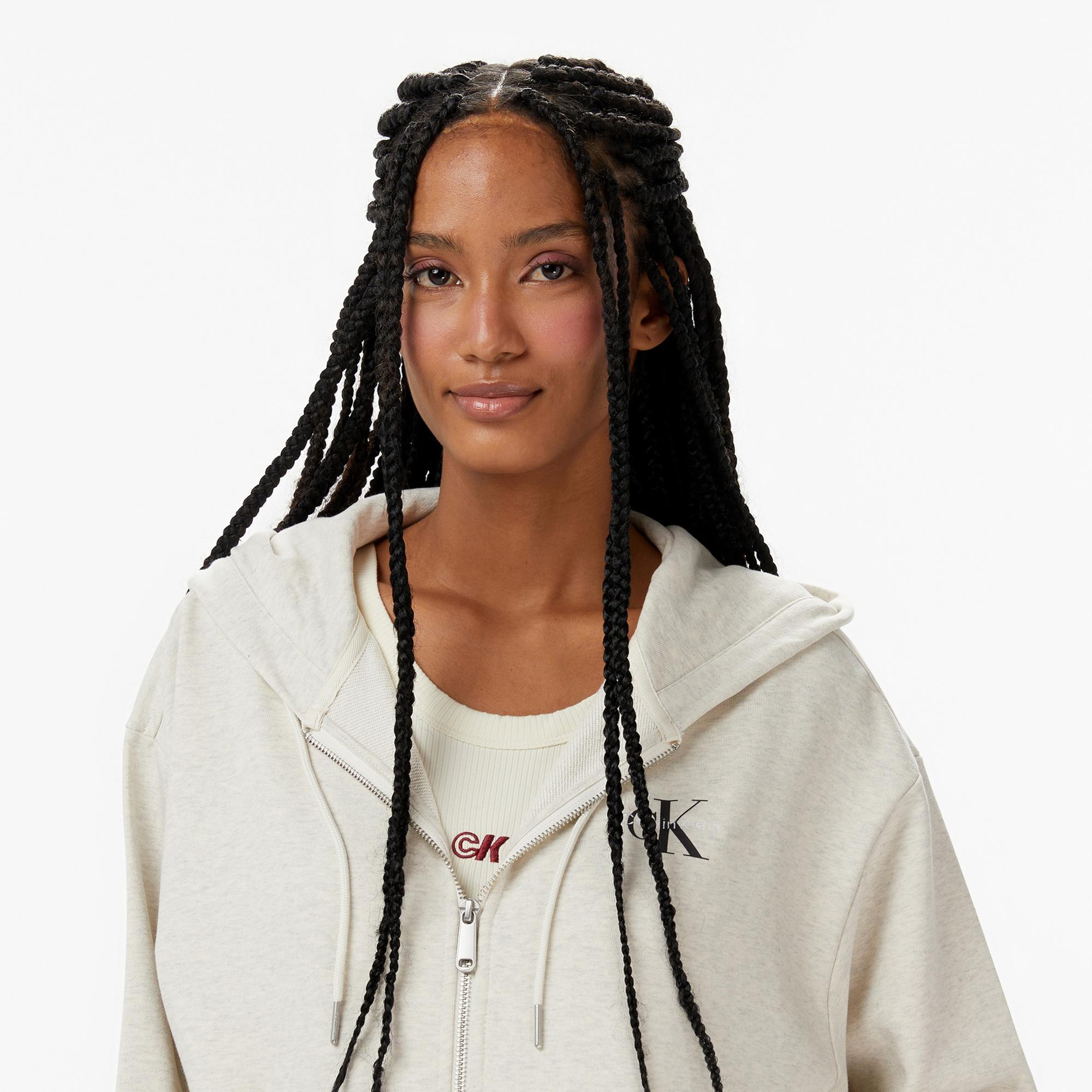 Calvin Klein Monologo French Terry Kadın Krem Rengi Sweatshirt