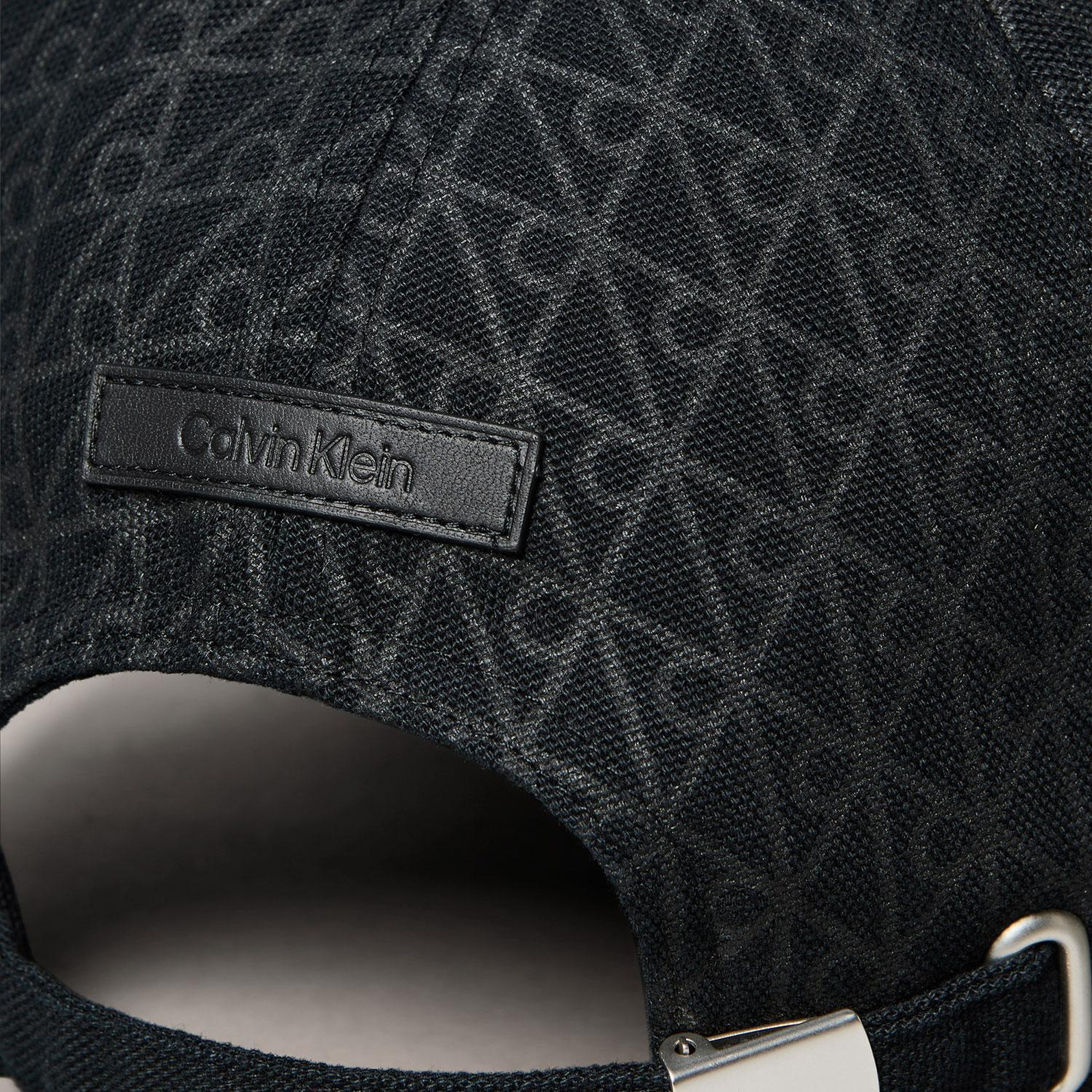 Calvin Klein Emblem Print Leather Patch Kadın Siyah Şapka