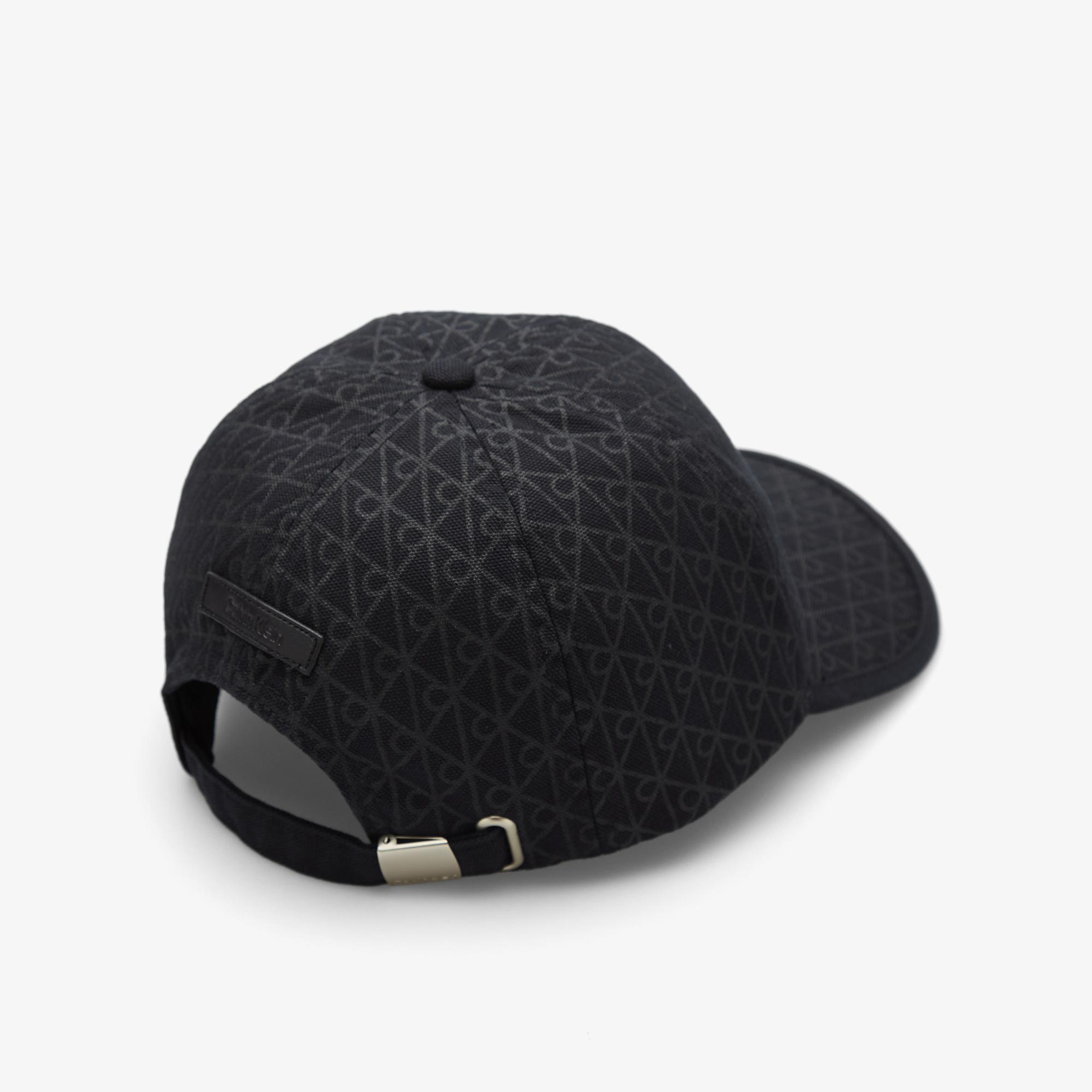 Calvin Klein Emblem Print Leather Patch Kadın Siyah Şapka