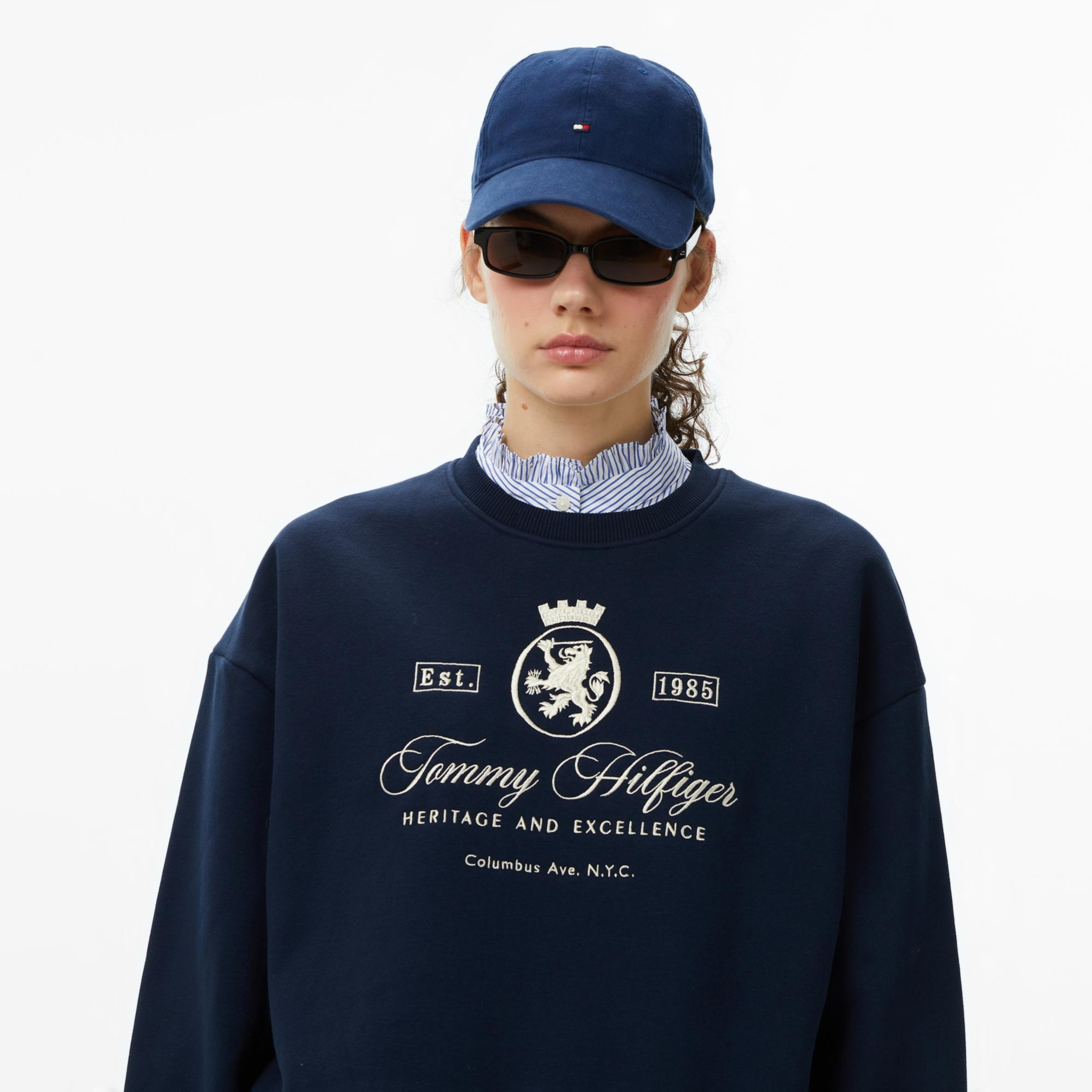Tommy Hilfiger Varsity Crest Fleece Kadın Lacivert Sweatshirt