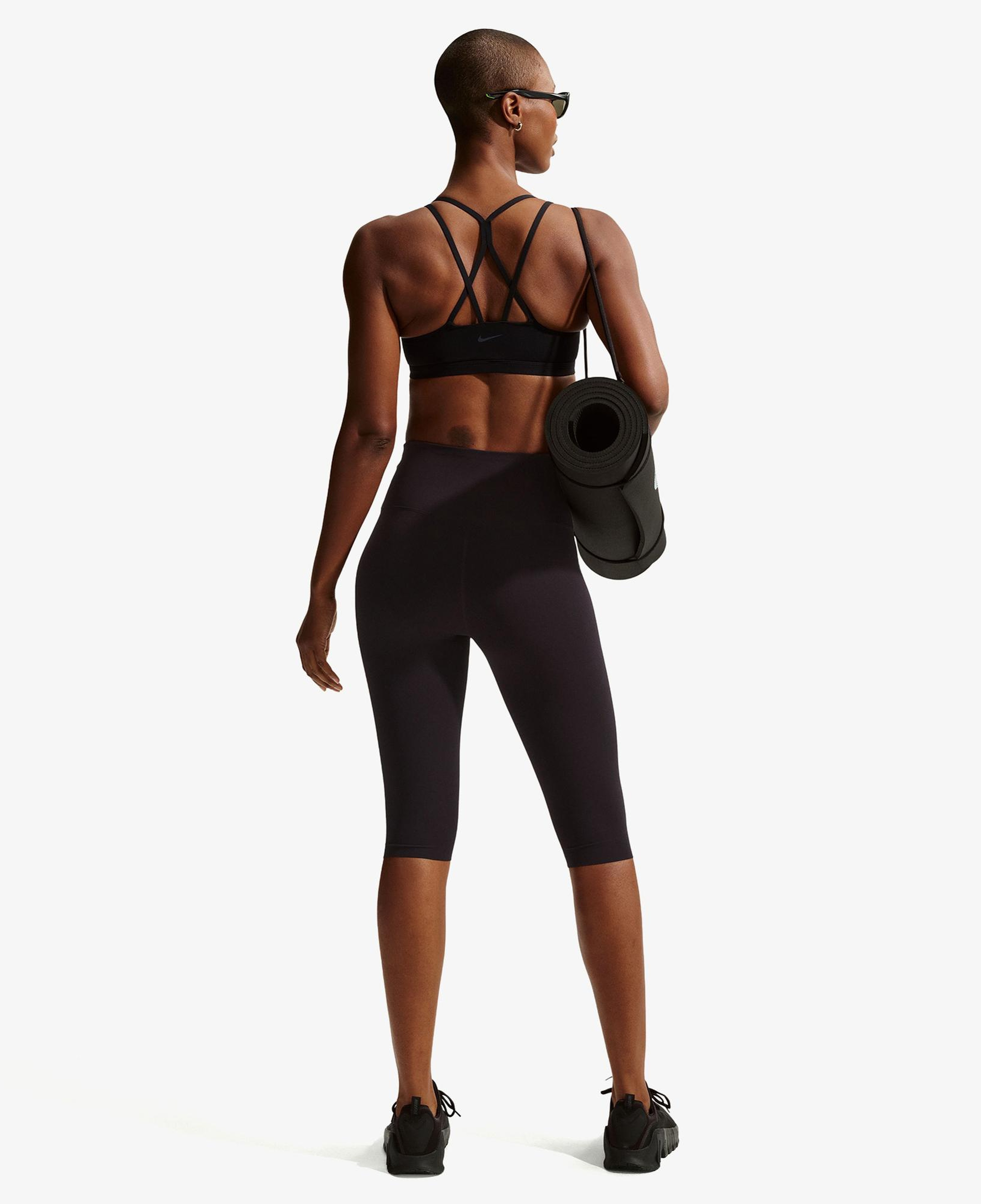 Nike Dri-Fit Zenvy Strappy Kadın Siyah Bra