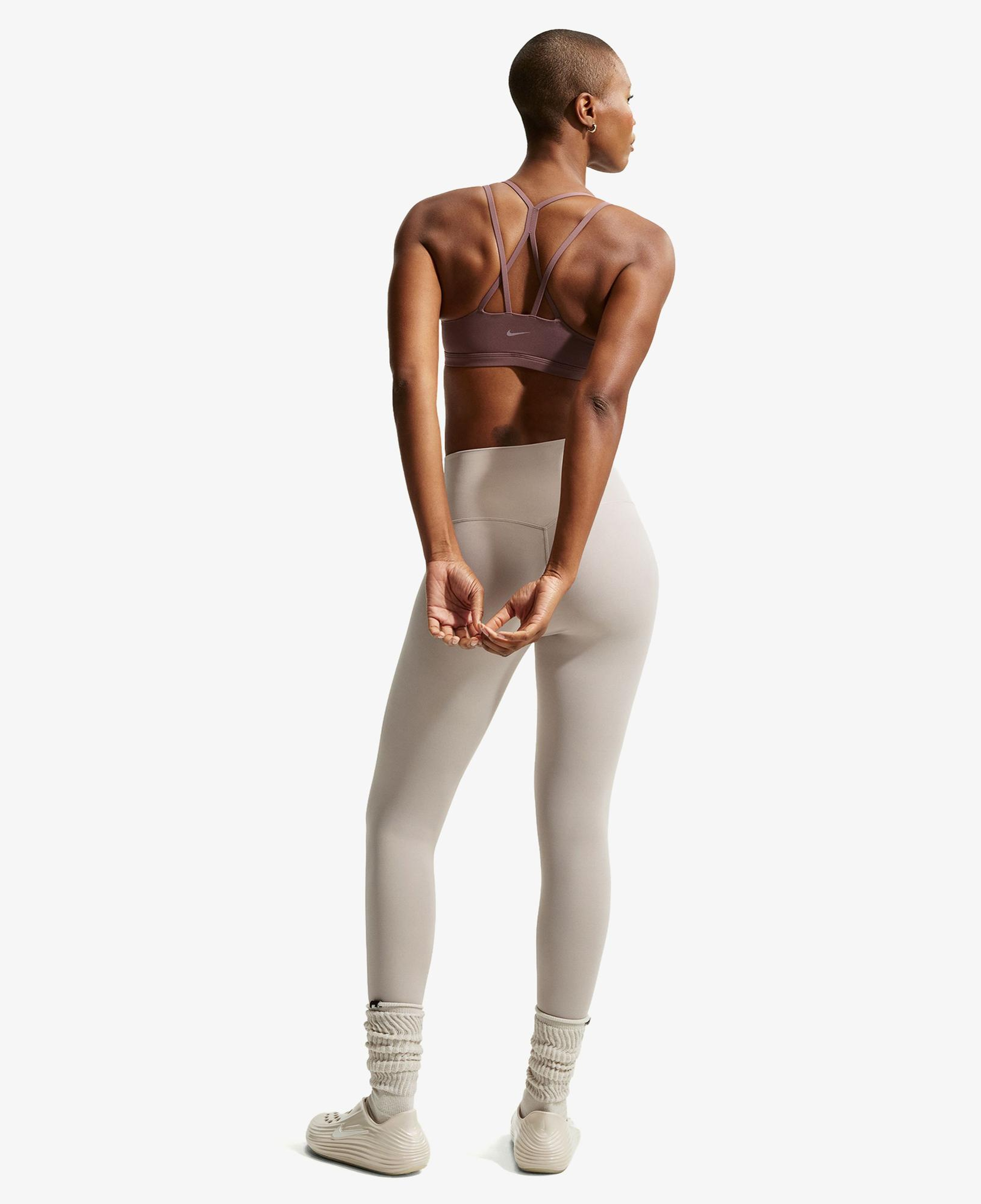 Nike Dri-Fit Zenvy Strappy Kadın Pembe Bra