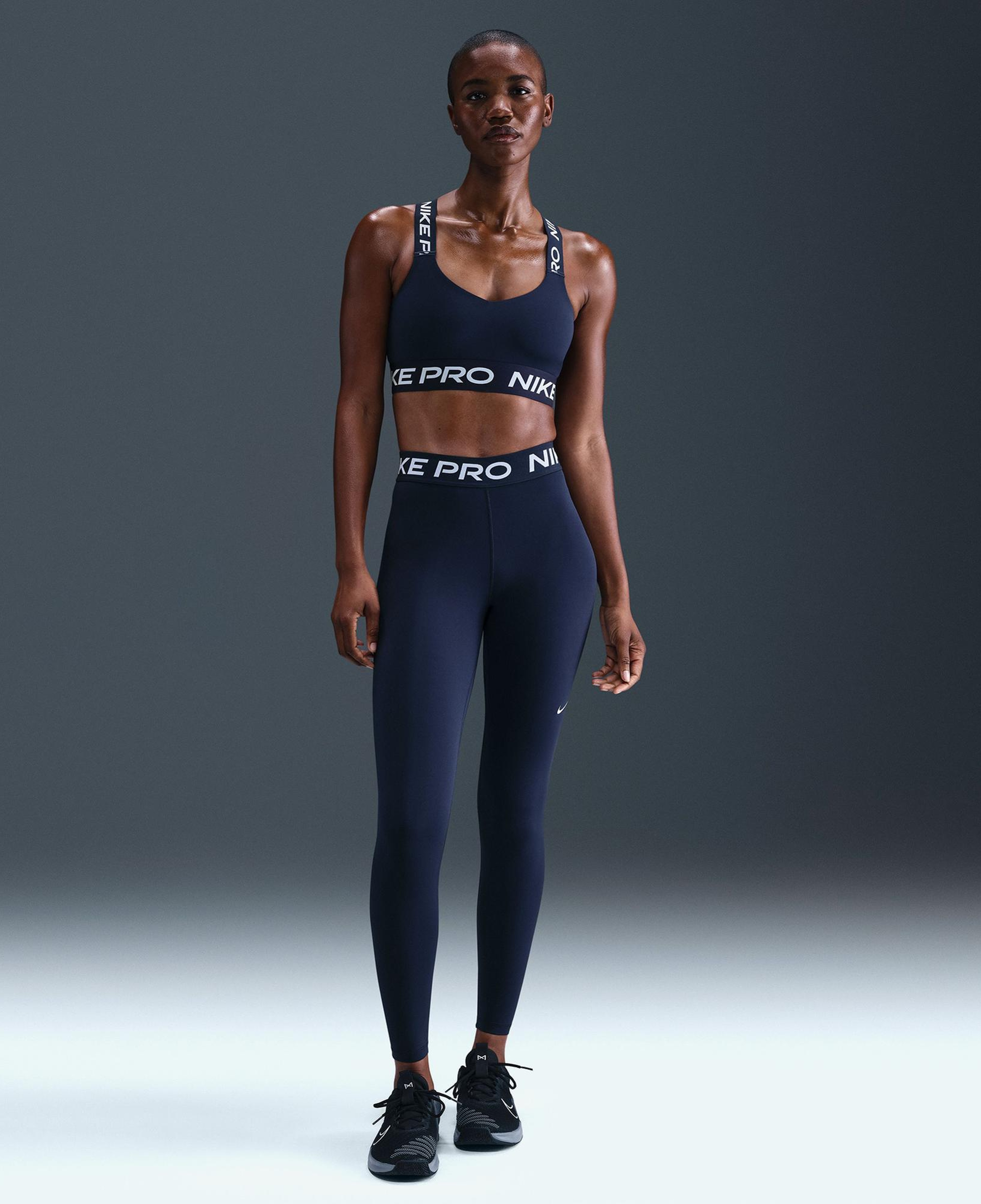 Nike Pro Kadın Lacivert Bra