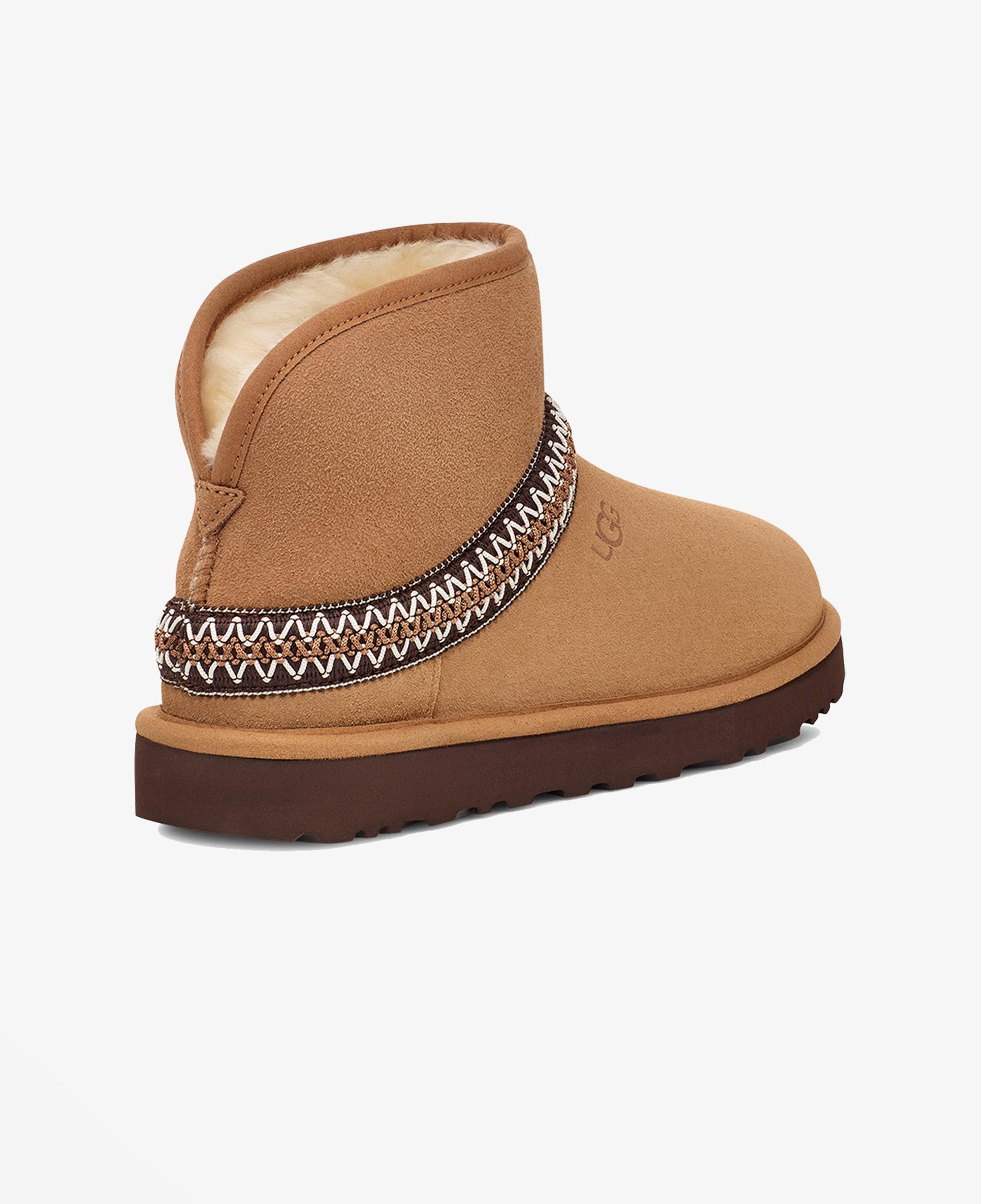 UGG Classic Mini Crescent Kadın Taba Bot