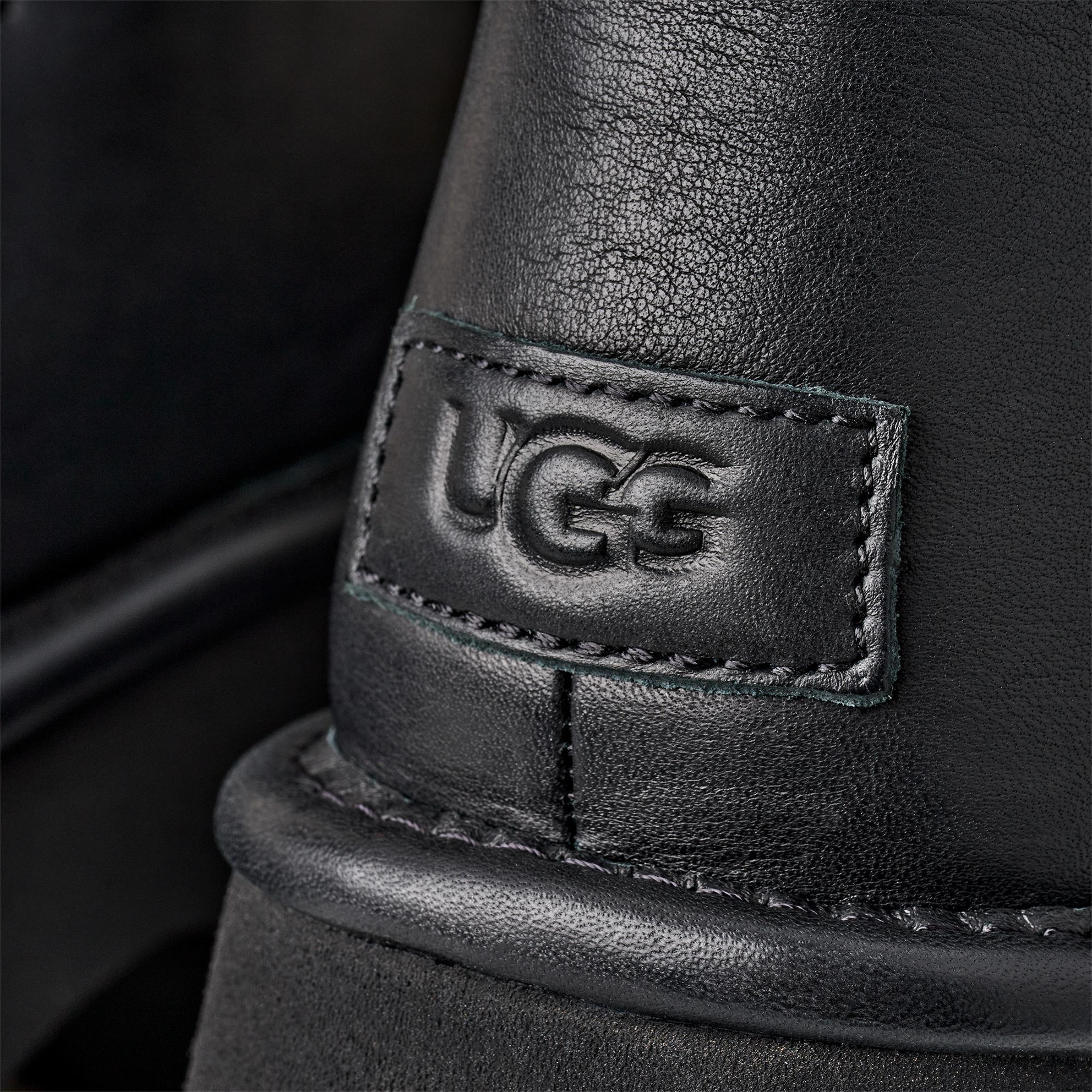 UGG Esmee Leather Lace Up Kadın Siyah Bot