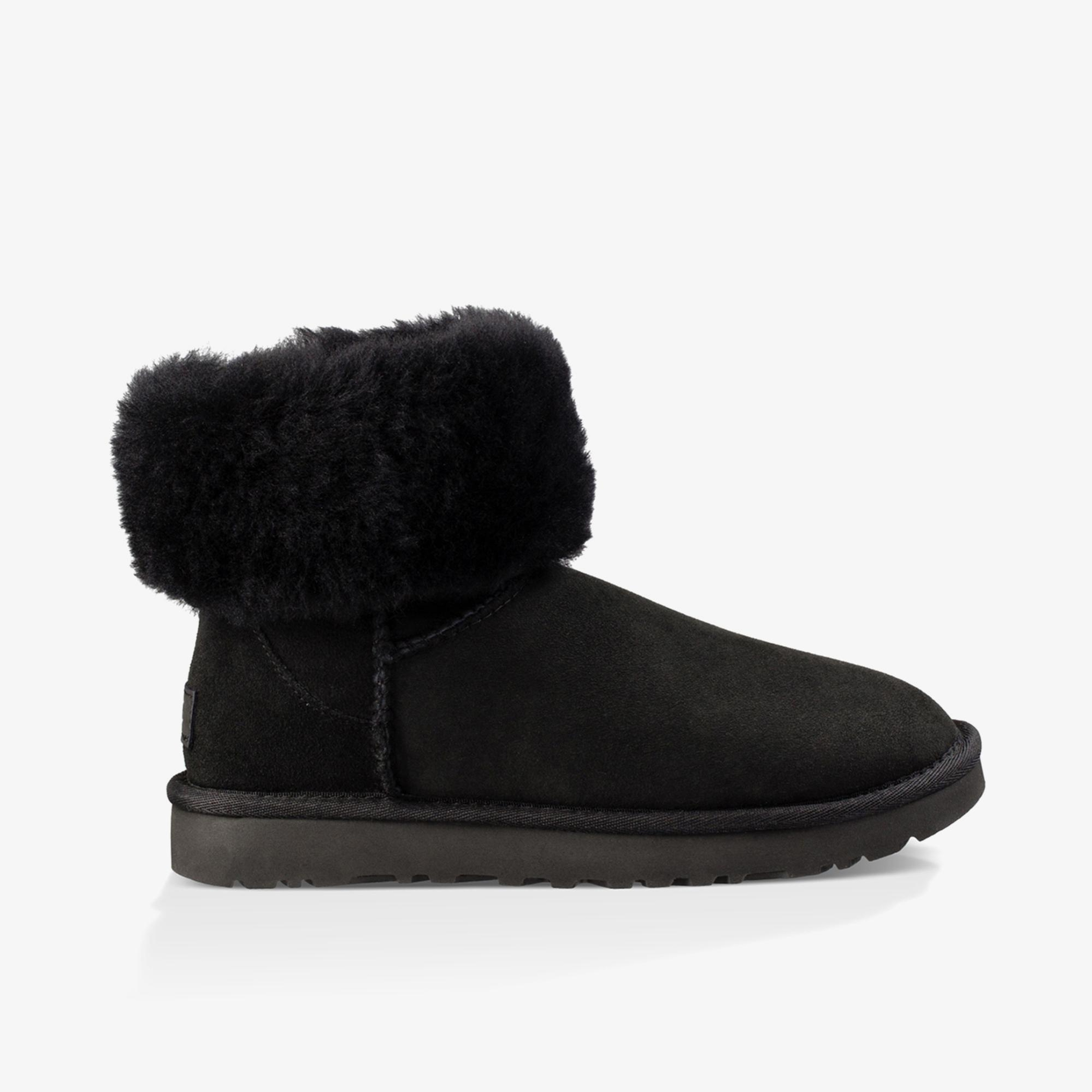 UGG Classic Short II Kadın Siyah Bot