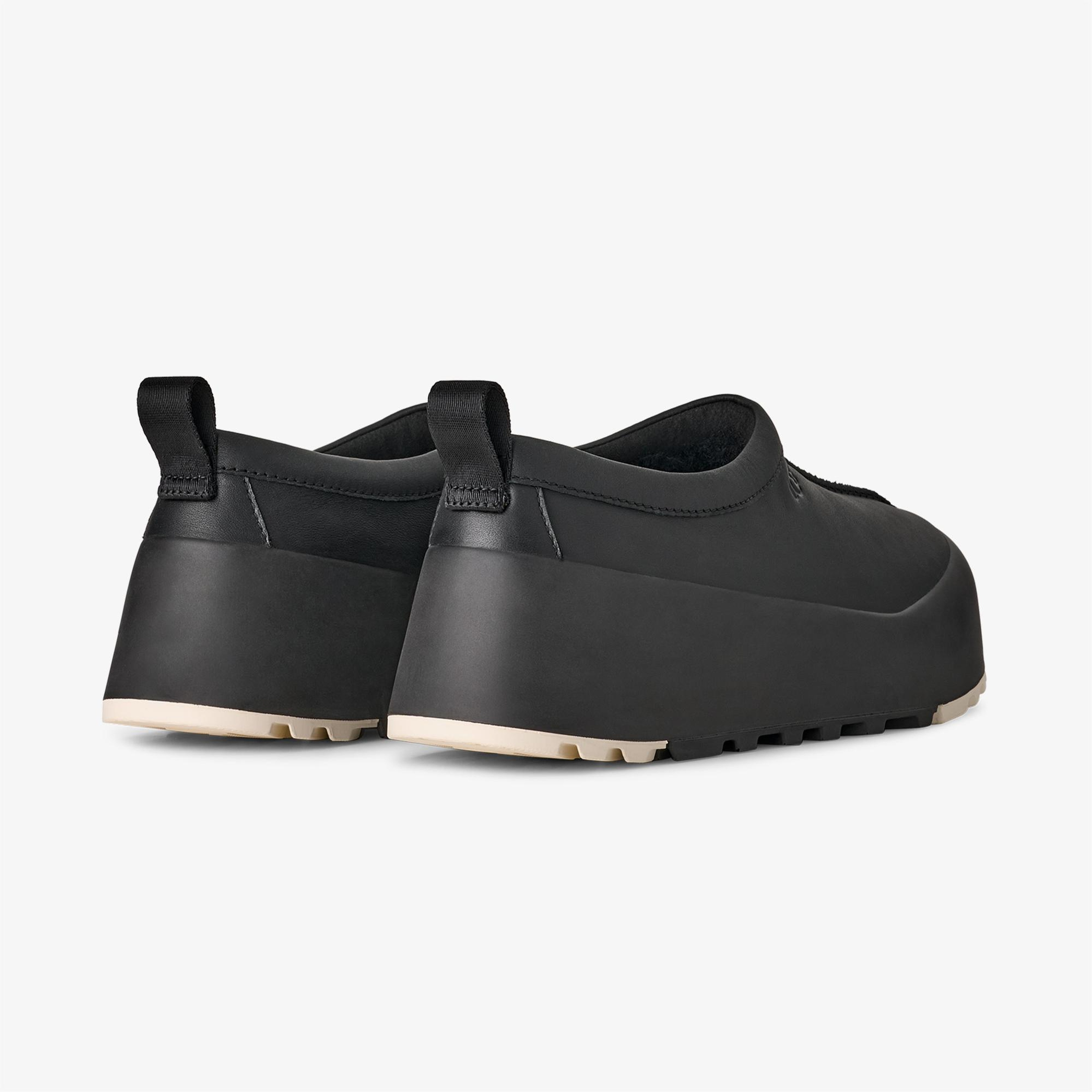 UGG Tasman Streetscape Kadın Siyah Terlik