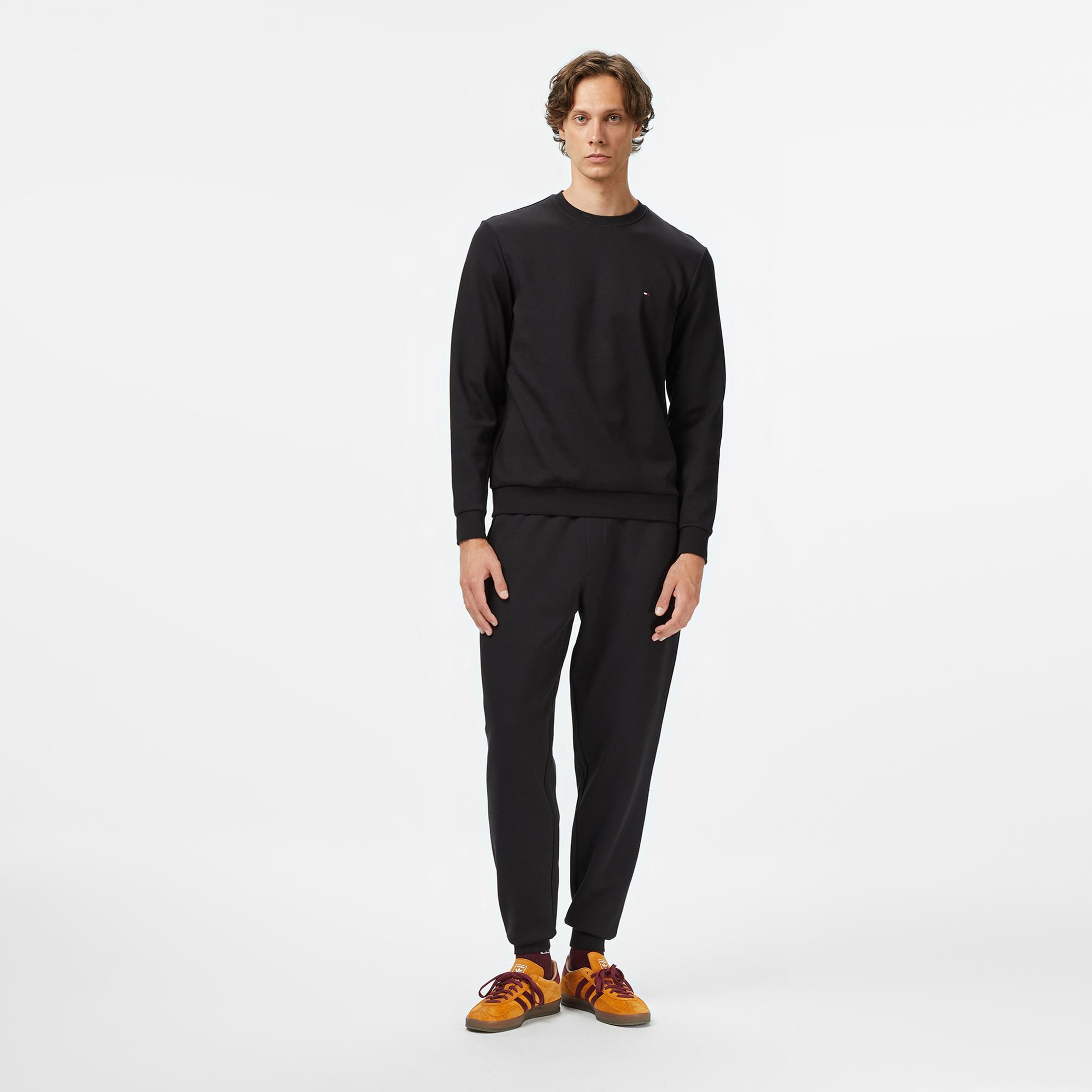 Tommy Hilfiger Essential Intechno Yuvarlak Yaka Erkek Siyah Sweatshirt