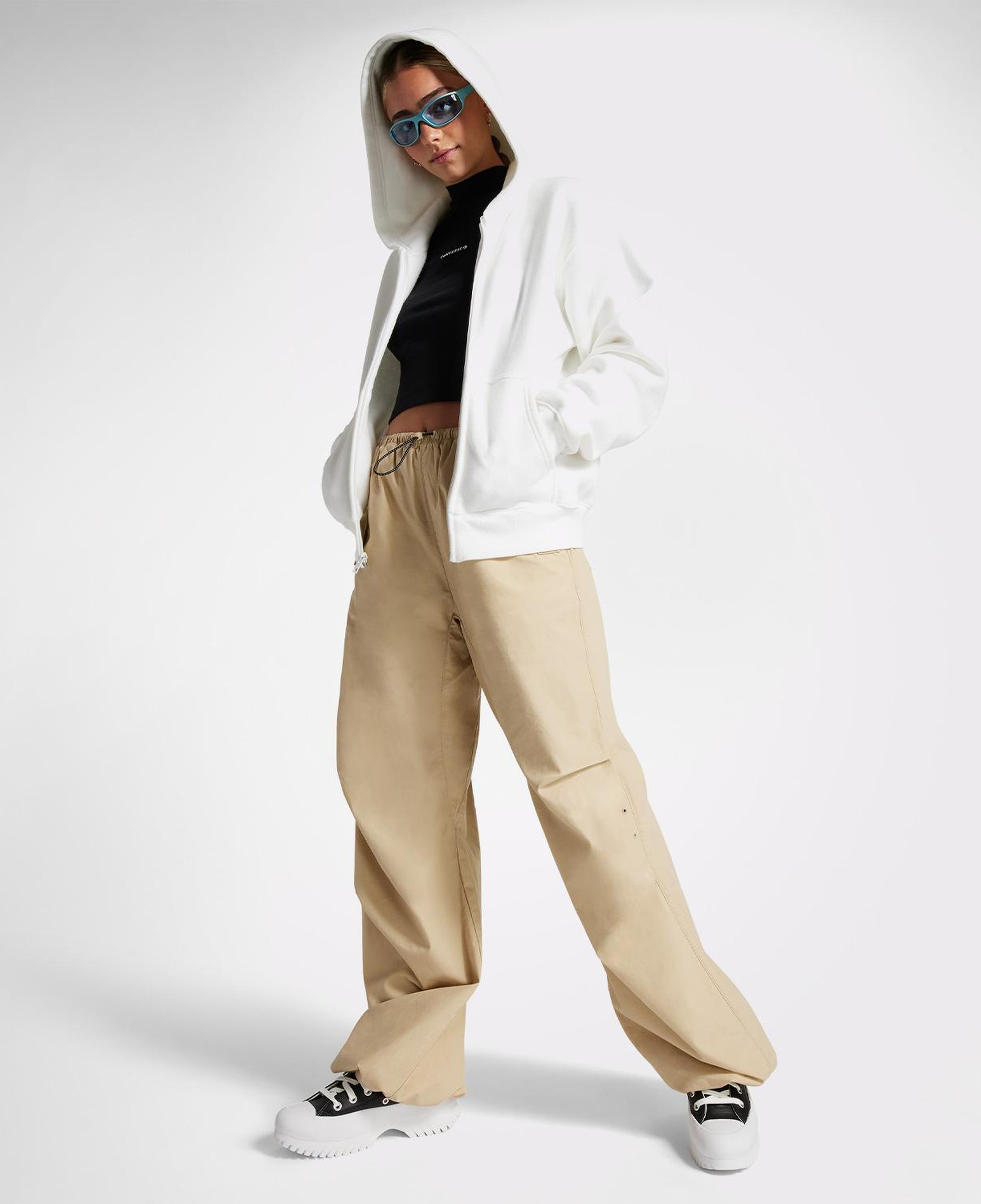 Converse Kadın Bej Paraşüt Pantolon