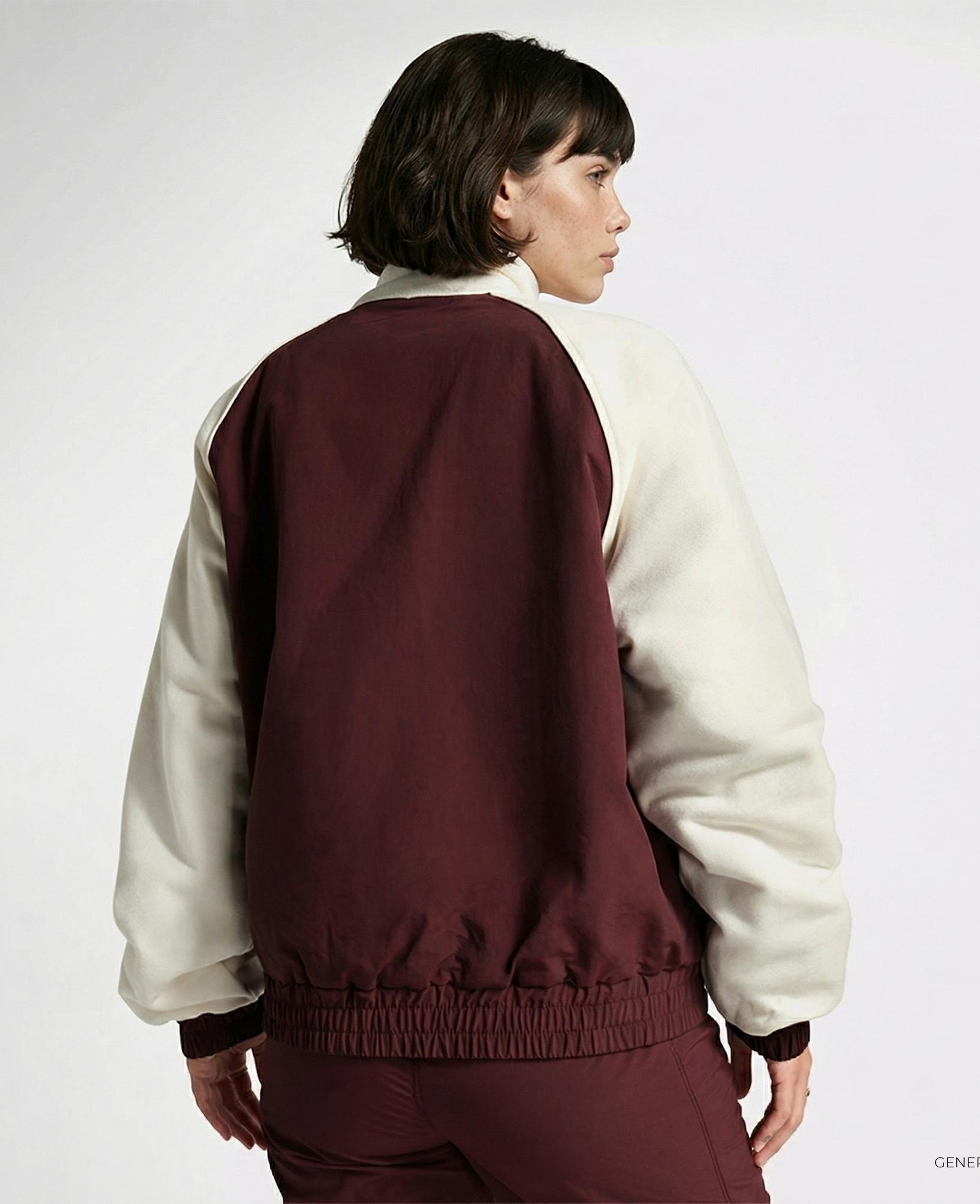 Converse Star Sprinter Kadın Renk Bloklu Beyaz Ceket