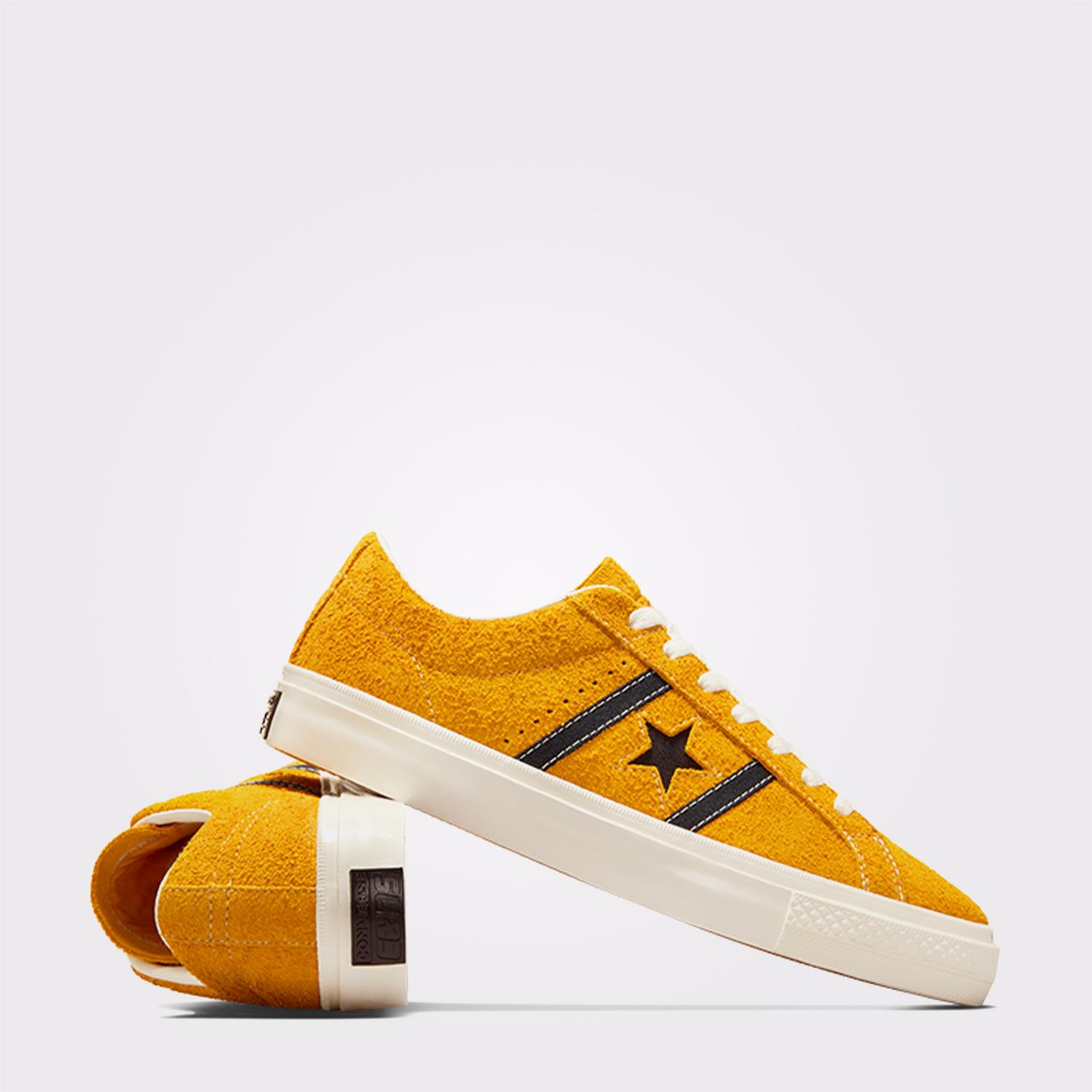 Converse One Star Academy Pro Unisex Sarı Süet Sneaker