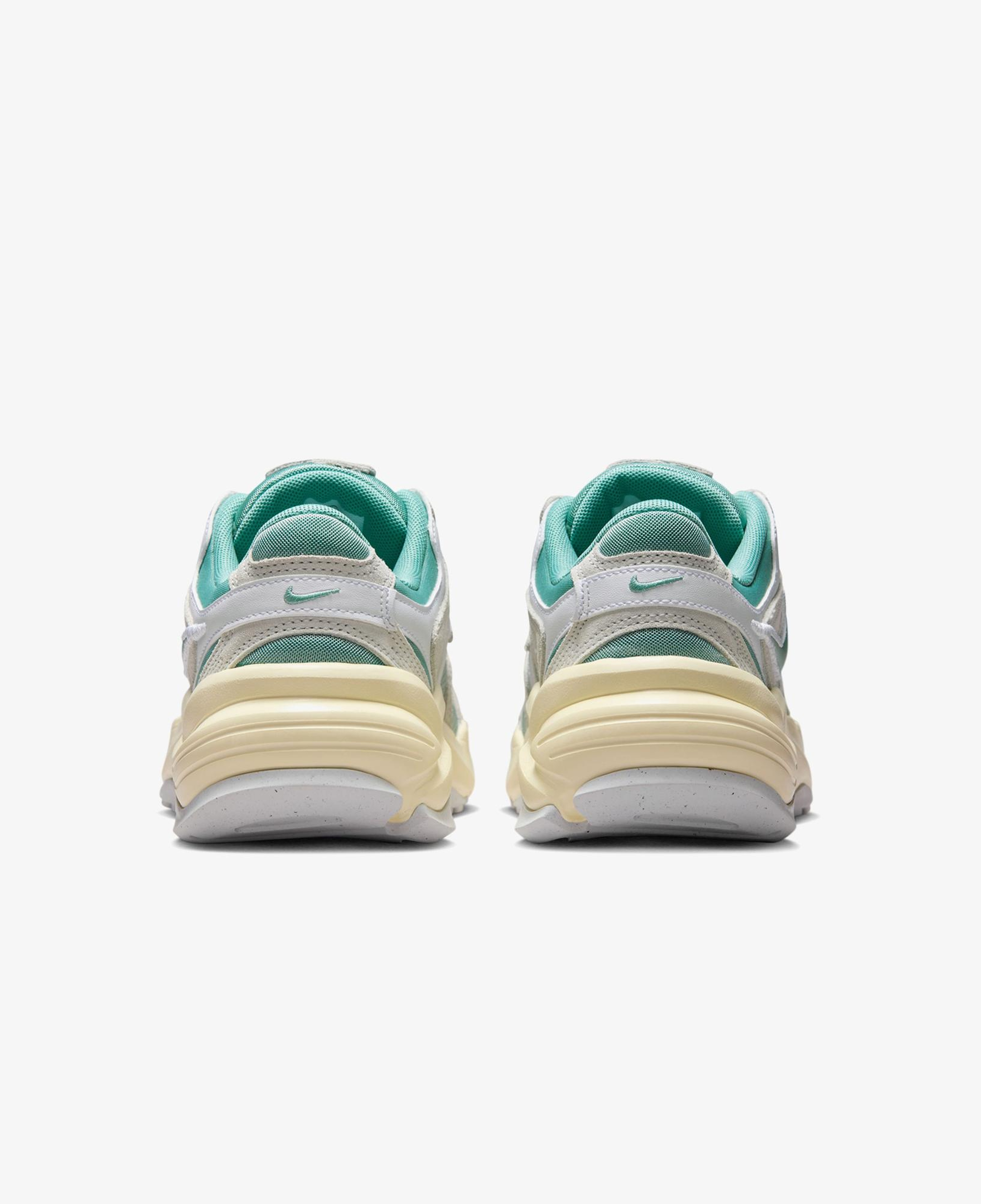 Nike AL8 Kadın Yeşil Spor Ayakkabı