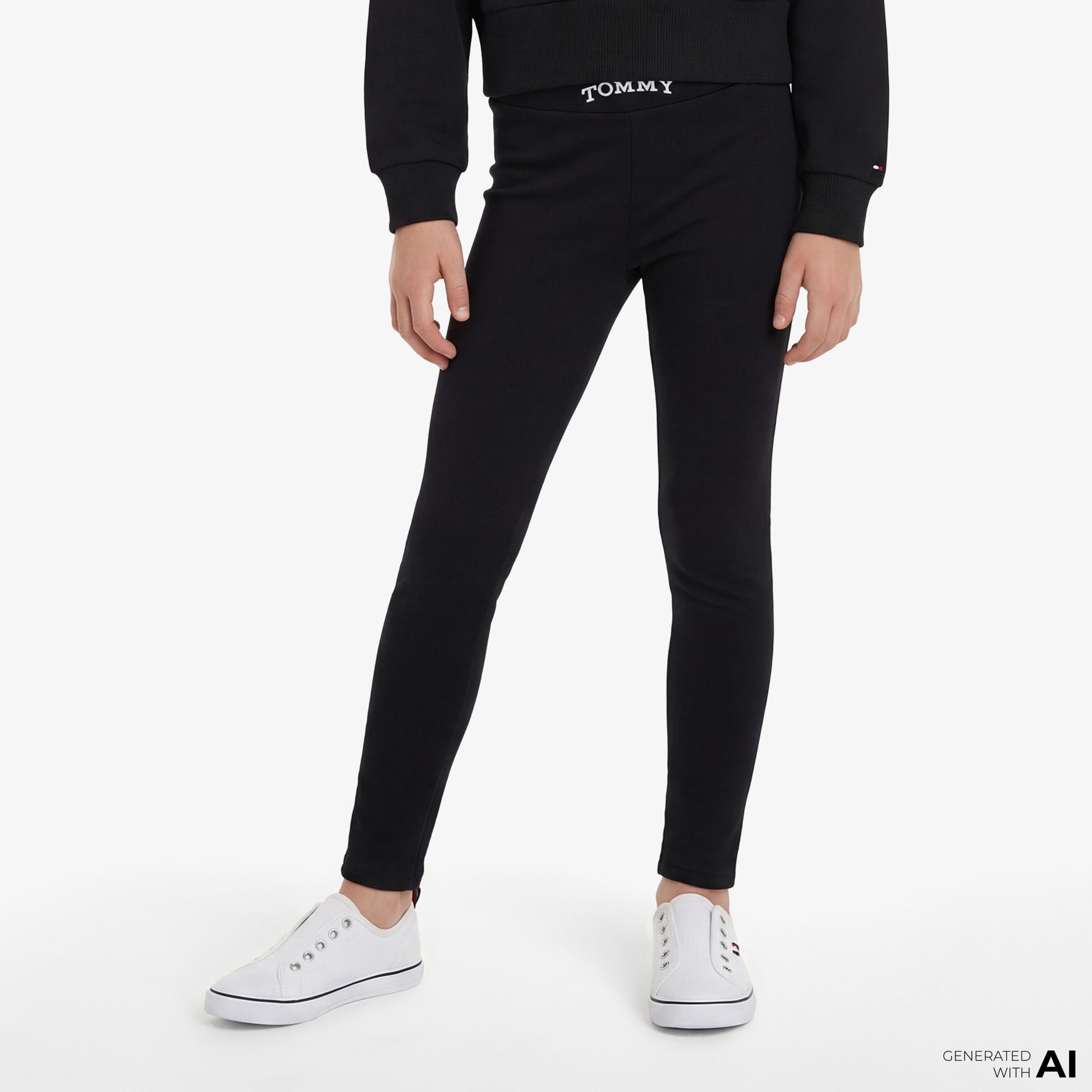 Tommy Hilfiger Essentials Çocuk Siyah Eşofman Takımı