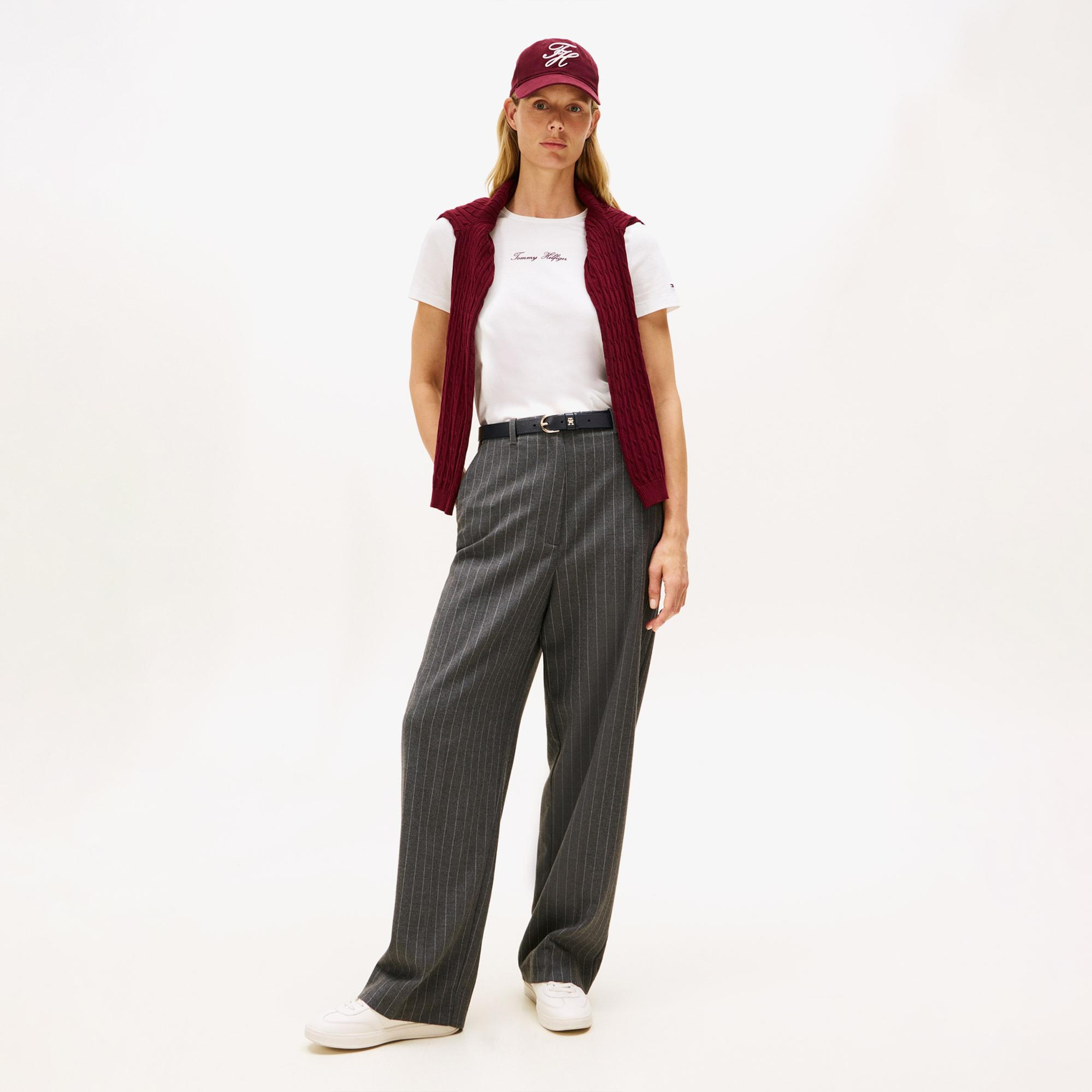 Tommy Hilfiger Classic Script Regular Kadın Beyaz T-Shirt